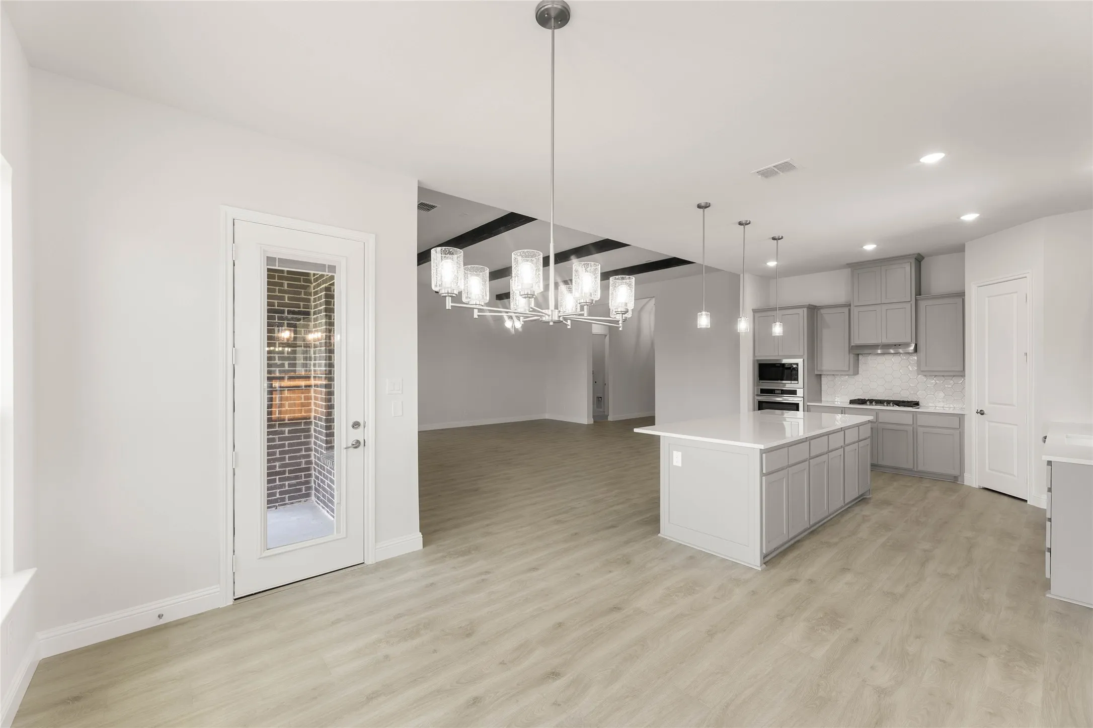 Single Family Residence For Sale in Denton County , 1019 Moss Grove Trail, Justin, Texas 76247, 3 Bedroom, 3 Bathroom, 2 Garage spaces, 2,416 Sqft, built in 2025, New Construction - Complete, mls#21004871, Real Estate Agent in Justin, Homes For Sale in Denton county, Homes For Sale in Justin, Realtor in Justin Texas, Real Estate Brokerage Independent Realty Texas, Luminita Cordes Realtor