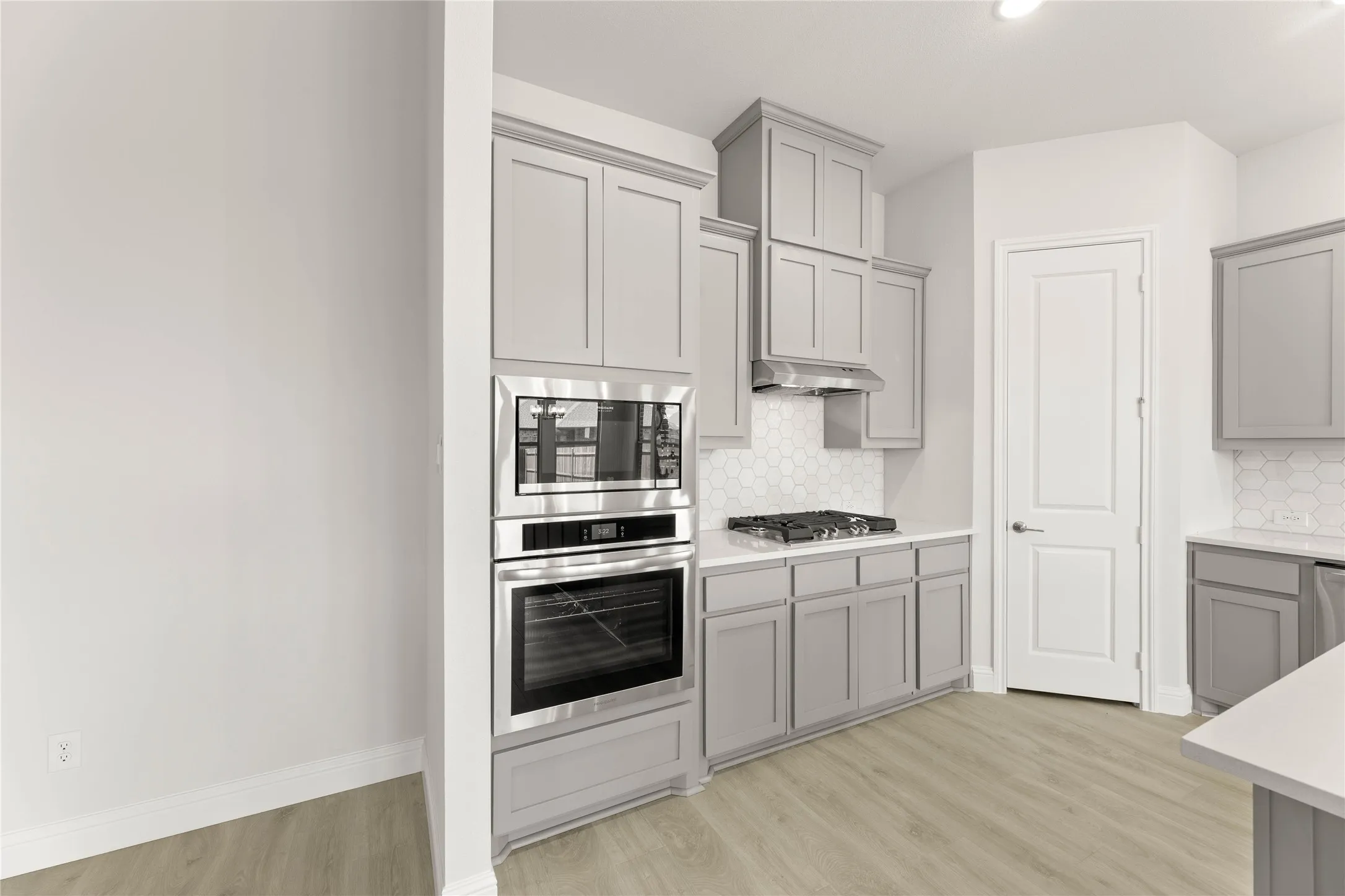 Single Family Residence For Sale in Denton County , 1019 Moss Grove Trail, Justin, Texas 76247, 3 Bedroom, 3 Bathroom, 2 Garage spaces, 2,416 Sqft, built in 2025, New Construction - Complete, mls#21004871, Real Estate Agent in Justin, Homes For Sale in Denton county, Homes For Sale in Justin, Realtor in Justin Texas, Real Estate Brokerage Independent Realty Texas, Luminita Cordes Realtor