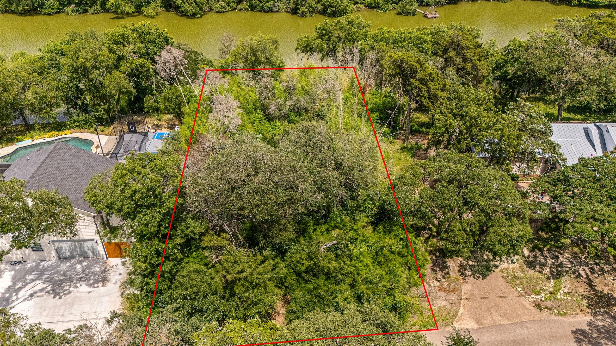 Unimproved Land For Sale in Mc Lennan County , TBD Rainbow Drive, Woodway, Texas 76712, 0, 0, Garage spaces, 0 Sqft, built in 0, Price $200,000, mls#20976754, Real Estate Agent in Woodway, Homes For Sale in Mc Lennan county, Homes For Sale in Woodway, Realtor in Woodway Texas, Real Estate Brokerage Independent Realty Texas, Luminita Cordes Realtor