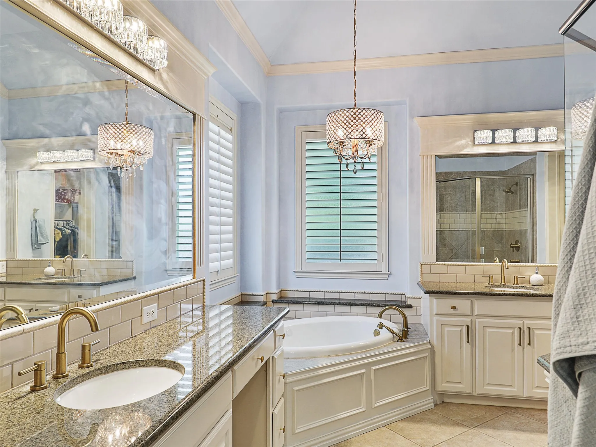 Single Family Residence For Sale in Collin County , 11216 Ashley Lane, Frisco, Texas 75035, 4 Bedroom, 5 Bathroom, 2 Garage spaces, 3,404 Sqft, built in 2011, mls#21005483, Real Estate Agent in Frisco, Homes For Sale in Collin county, Homes For Sale in Frisco, Realtor in Frisco Texas, Real Estate Brokerage Independent Realty Texas, Luminita Cordes Realtor
