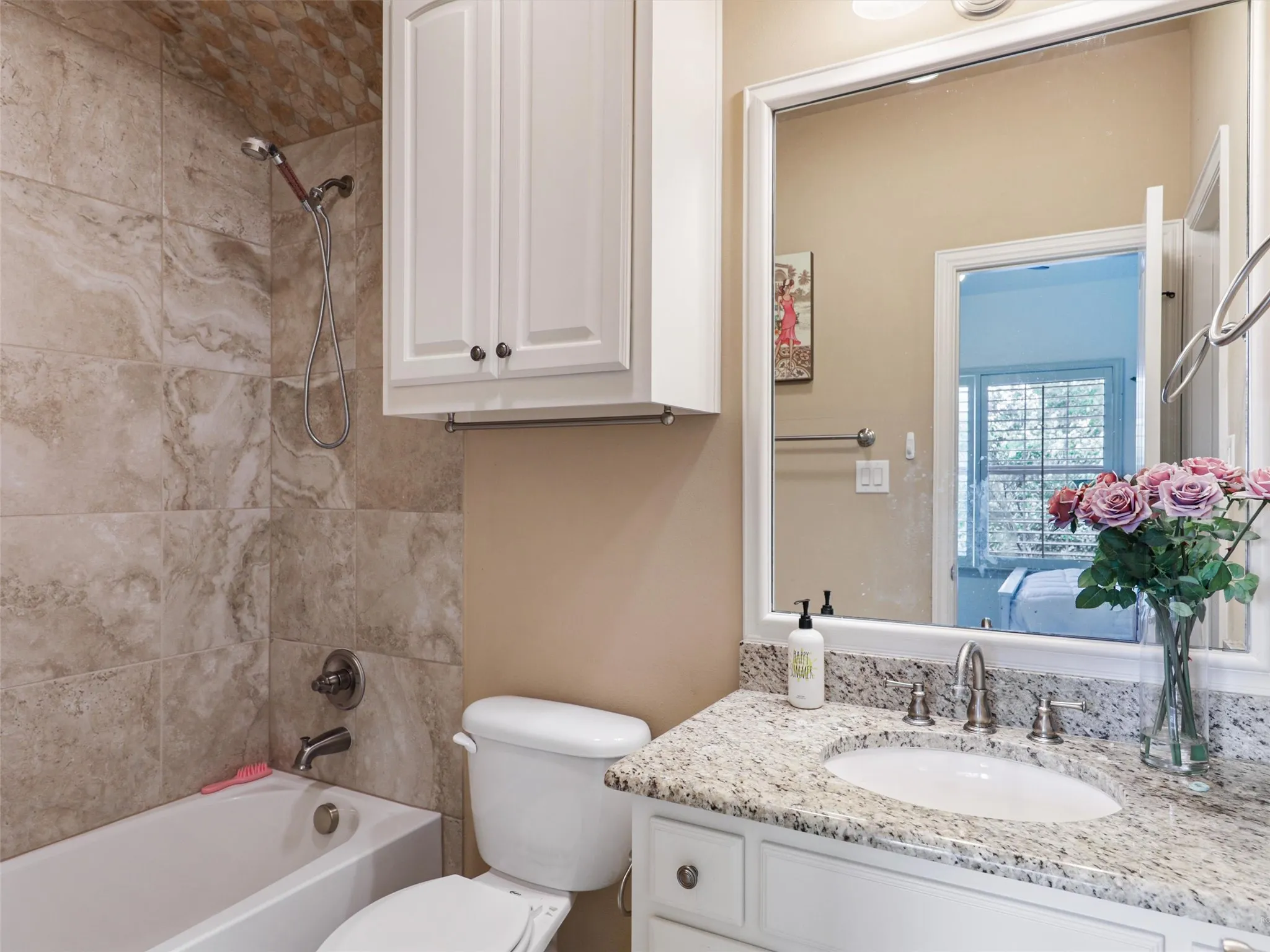 Single Family Residence For Sale in Collin County , 11216 Ashley Lane, Frisco, Texas 75035, 4 Bedroom, 5 Bathroom, 2 Garage spaces, 3,404 Sqft, built in 2011, mls#21005483, Real Estate Agent in Frisco, Homes For Sale in Collin county, Homes For Sale in Frisco, Realtor in Frisco Texas, Real Estate Brokerage Independent Realty Texas, Luminita Cordes Realtor
