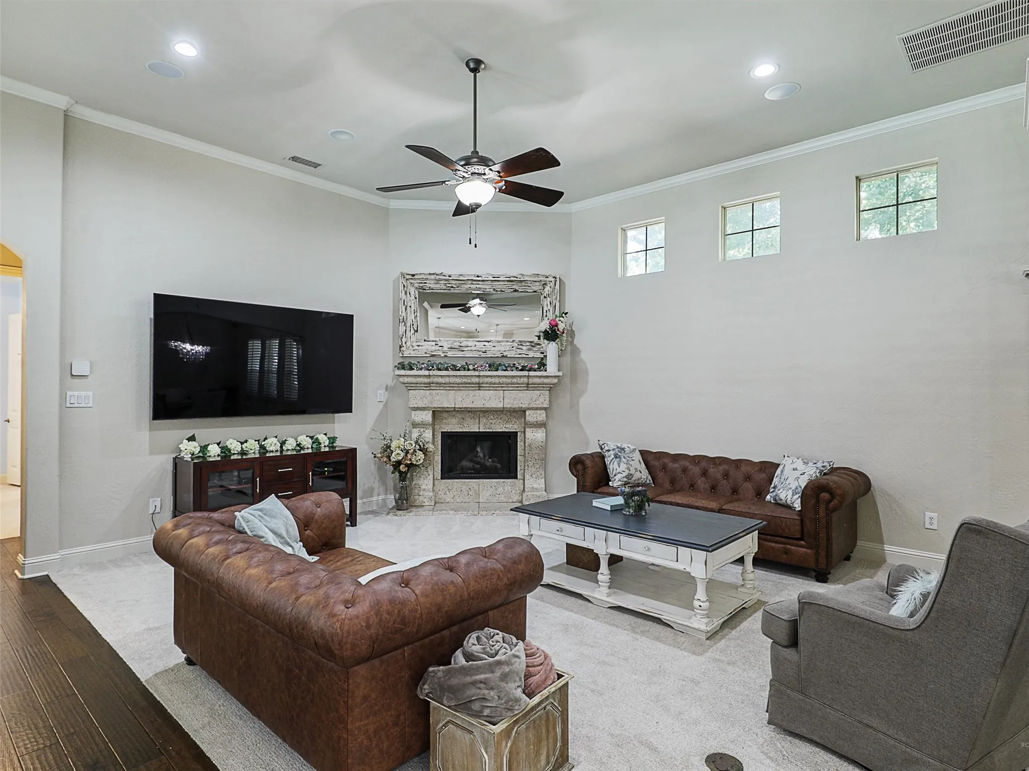Single Family Residence For Sale in Collin County , 11216 Ashley Lane, Frisco, Texas 75035, 4 Bedroom, 5 Bathroom, 2 Garage spaces, 3,404 Sqft, built in 2011, mls#21005483, Real Estate Agent in Frisco, Homes For Sale in Collin county, Homes For Sale in Frisco, Realtor in Frisco Texas, Real Estate Brokerage Independent Realty Texas, Luminita Cordes Realtor
