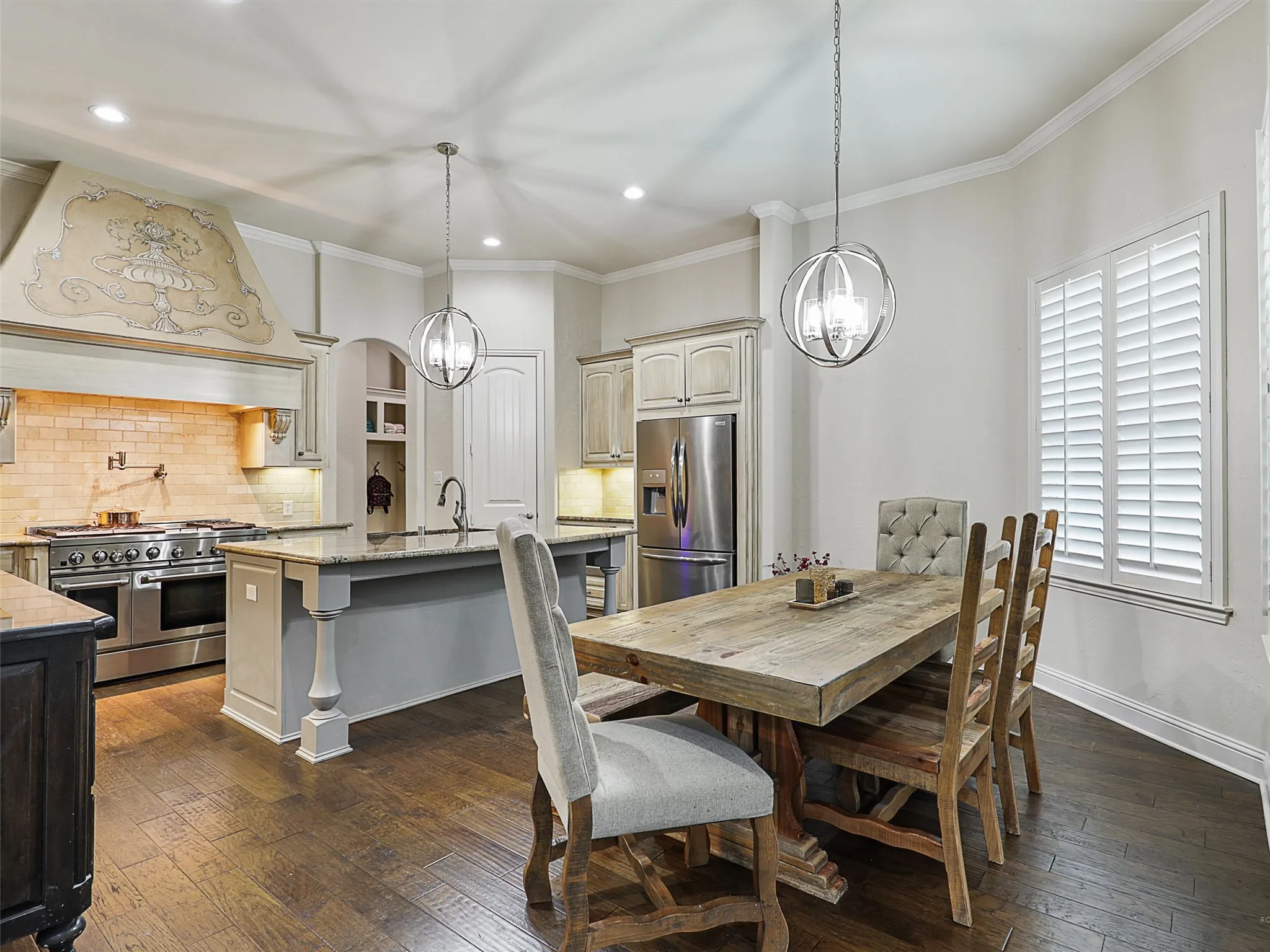 Single Family Residence For Sale in Collin County , 11216 Ashley Lane, Frisco, Texas 75035, 4 Bedroom, 5 Bathroom, 2 Garage spaces, 3,404 Sqft, built in 2011, mls#21005483, Real Estate Agent in Frisco, Homes For Sale in Collin county, Homes For Sale in Frisco, Realtor in Frisco Texas, Real Estate Brokerage Independent Realty Texas, Luminita Cordes Realtor