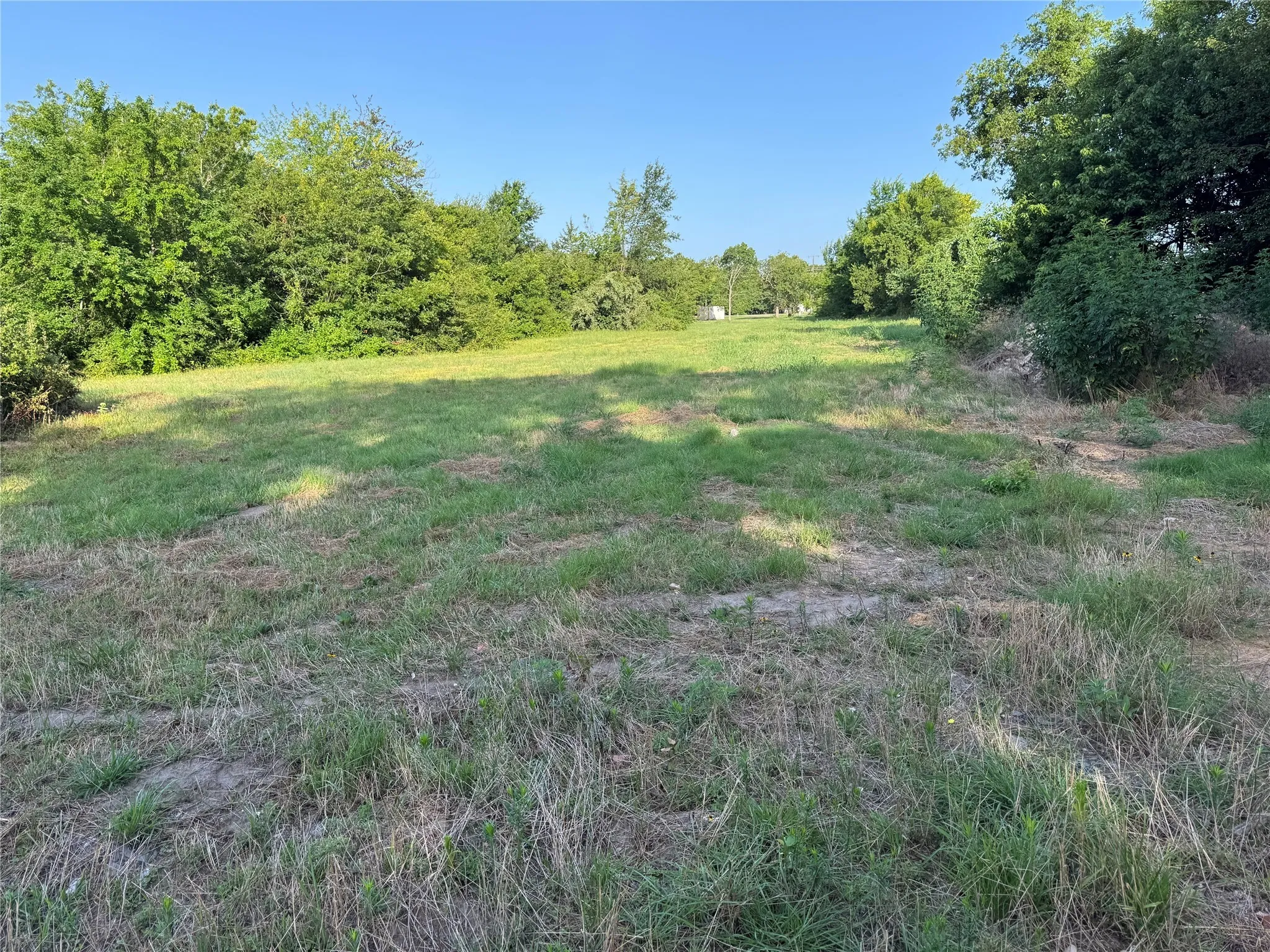 Unimproved Land For Sale in Fannin County , 2109 Island, Bonham, Texas 75418, 0, 0, Garage spaces, 0 Sqft, built in 0, Price $270,000, mls#21006020, Real Estate Agent in Bonham, Homes For Sale in Fannin county, Homes For Sale in Bonham, Realtor in Bonham Texas, Real Estate Brokerage Independent Realty Texas, Luminita Cordes Realtor