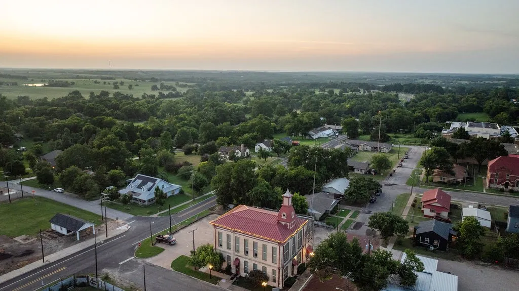 Honey Grove City Hall!