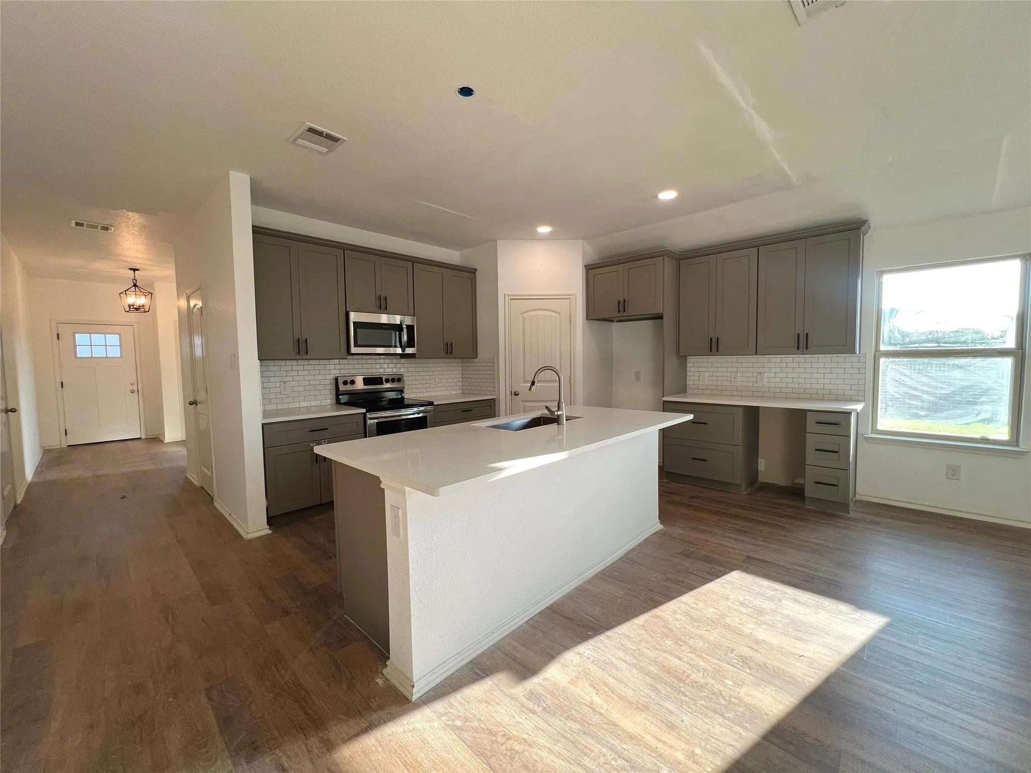 Single Family Residence For Sale in Rockwall County , 1017 Decker Drive, Fate, Texas 75189, 4 Bedrooms, 3 Bathrooms, 2 Garage spaces, 2,086 Sqft, built in 2018, Price $276,000, mls#21006211, Real Estate Agent in Fate, Homes For Sale in Rockwall county, Homes For Sale in Fate, Realtor in Fate Texas, Real Estate Brokerage Independent Realty Texas, Luminita Cordes Realtor
