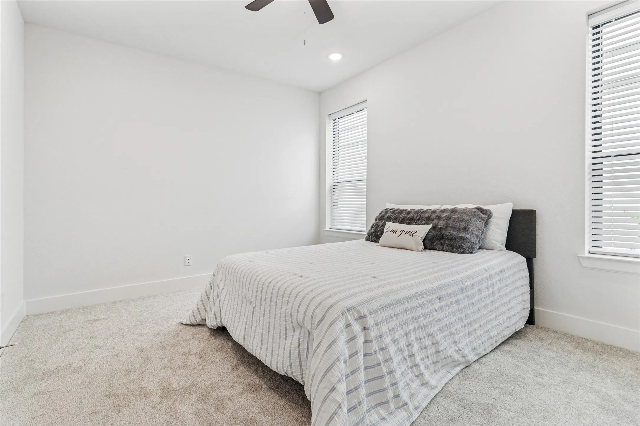 Single Family Residence For Sale in Dallas County , 510 Winners Circle, Rowlett, Texas 75088, 3 Bedroom, 4 Bathroom, 2 Garage spaces, 2,416 Sqft, built in 2023, mls#21005776, Real Estate Agent in Rowlett, Homes For Sale in Dallas county, Homes For Sale in Rowlett, Realtor in Rowlett Texas, Real Estate Brokerage Independent Realty Texas, Luminita Cordes Realtor