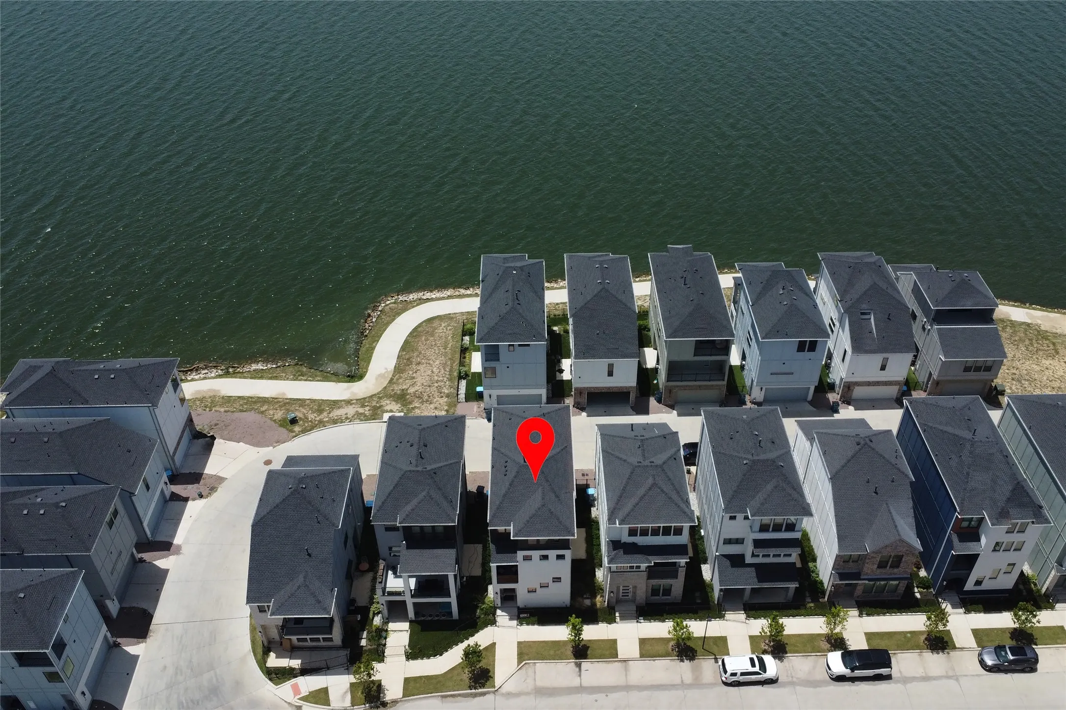 Single Family Residence For Sale in Dallas County , 510 Winners Circle, Rowlett, Texas 75088, 3 Bedroom, 4 Bathroom, 2 Garage spaces, 2,416 Sqft, built in 2023, mls#21005776, Real Estate Agent in Rowlett, Homes For Sale in Dallas county, Homes For Sale in Rowlett, Realtor in Rowlett Texas, Real Estate Brokerage Independent Realty Texas, Luminita Cordes Realtor