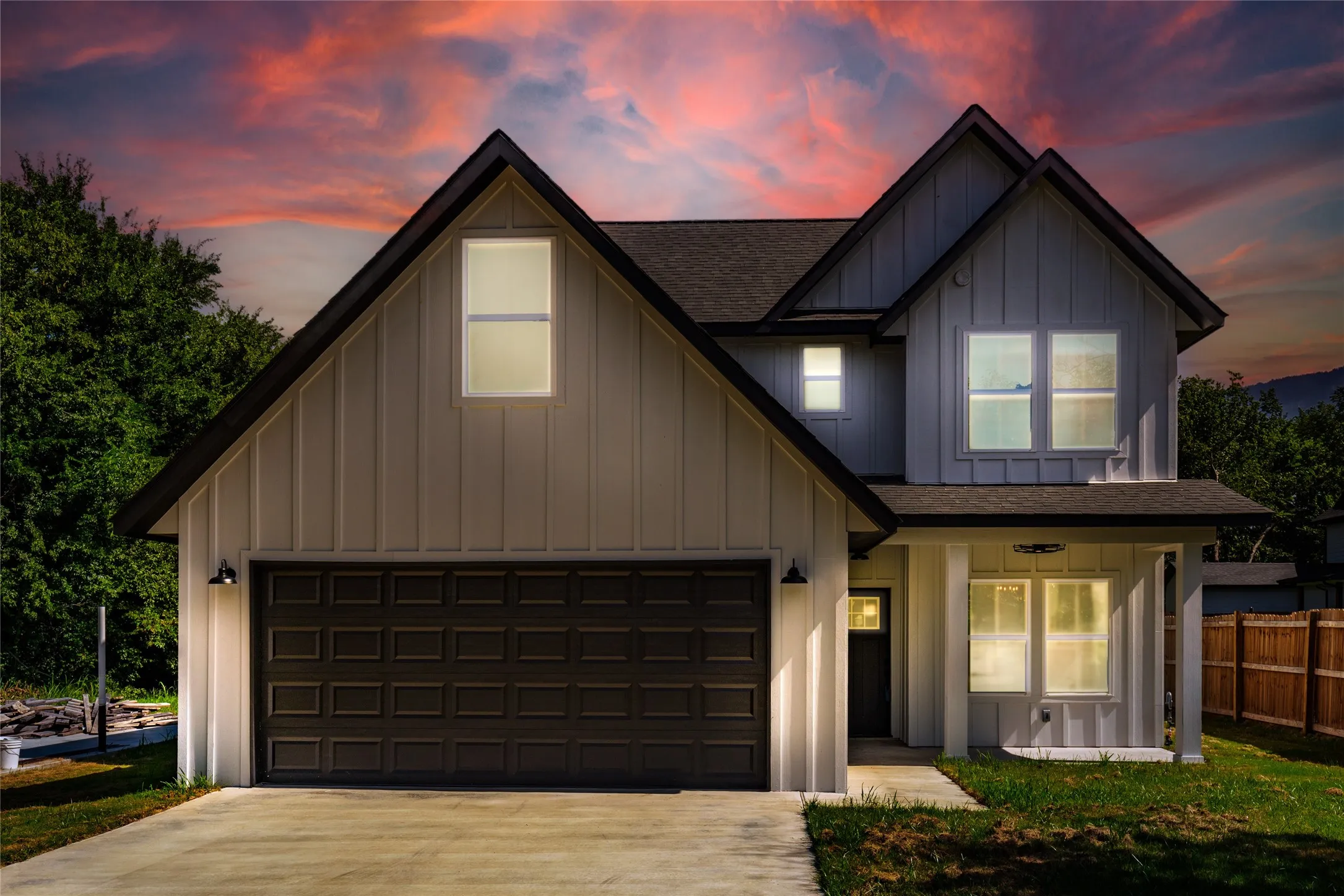 Single Family Residence For Sale in Delta County , 749 E Marshall Avenue, Cooper, Texas 75432, 3 Bedroom, 3 Bathroom, 2 Garage spaces, 1,650 Sqft, built in 2024, New Construction - Complete, mls#21006751, Real Estate Agent in Cooper, Homes For Sale in Delta county, Homes For Sale in Cooper, Realtor in Cooper Texas, Real Estate Brokerage Independent Realty Texas, Luminita Cordes Realtor