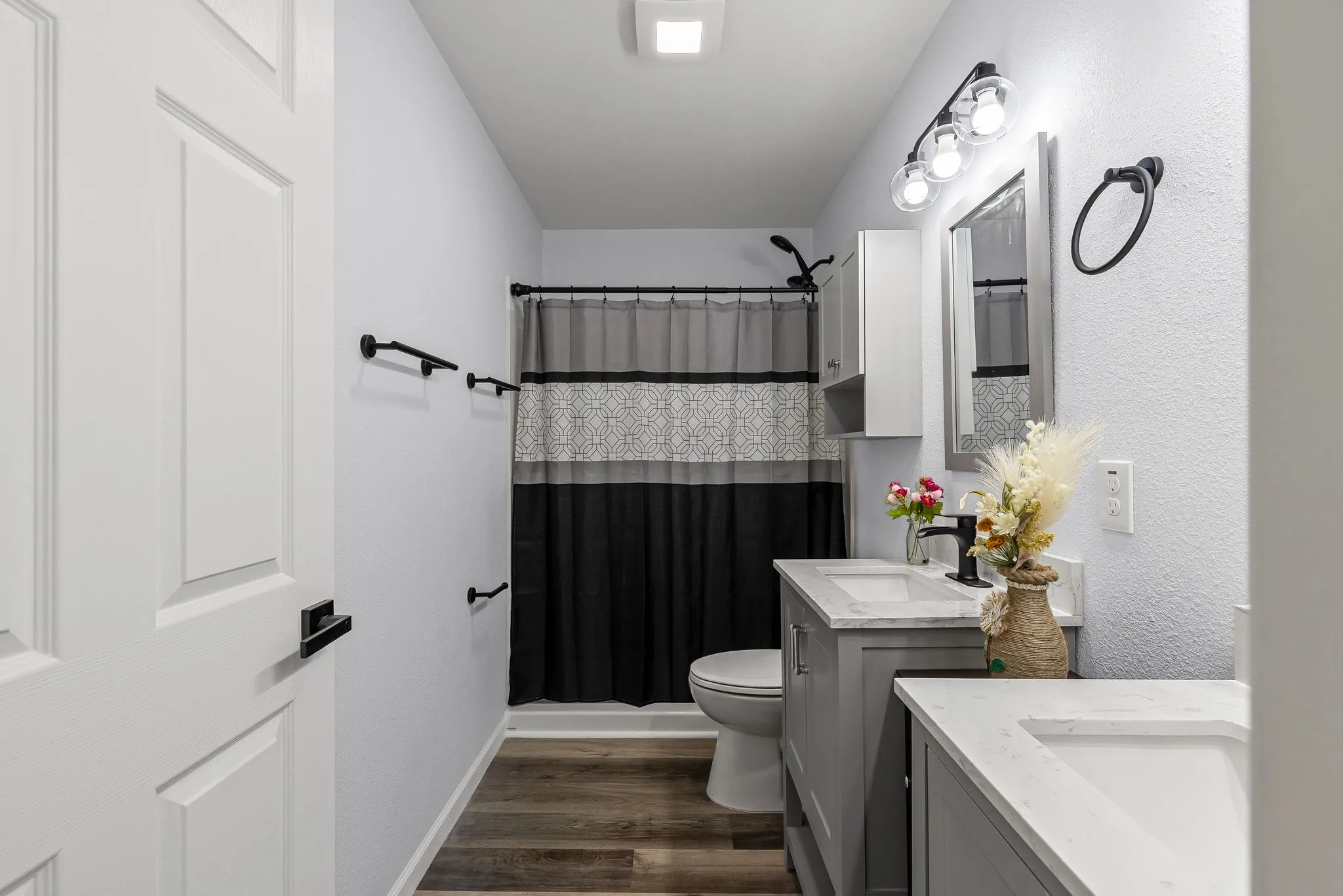 Single Family Residence For Sale in Delta County , 749 E Marshall Avenue, Cooper, Texas 75432, 3 Bedroom, 3 Bathroom, 2 Garage spaces, 1,650 Sqft, built in 2024, New Construction - Complete, mls#21006751, Real Estate Agent in Cooper, Homes For Sale in Delta county, Homes For Sale in Cooper, Realtor in Cooper Texas, Real Estate Brokerage Independent Realty Texas, Luminita Cordes Realtor