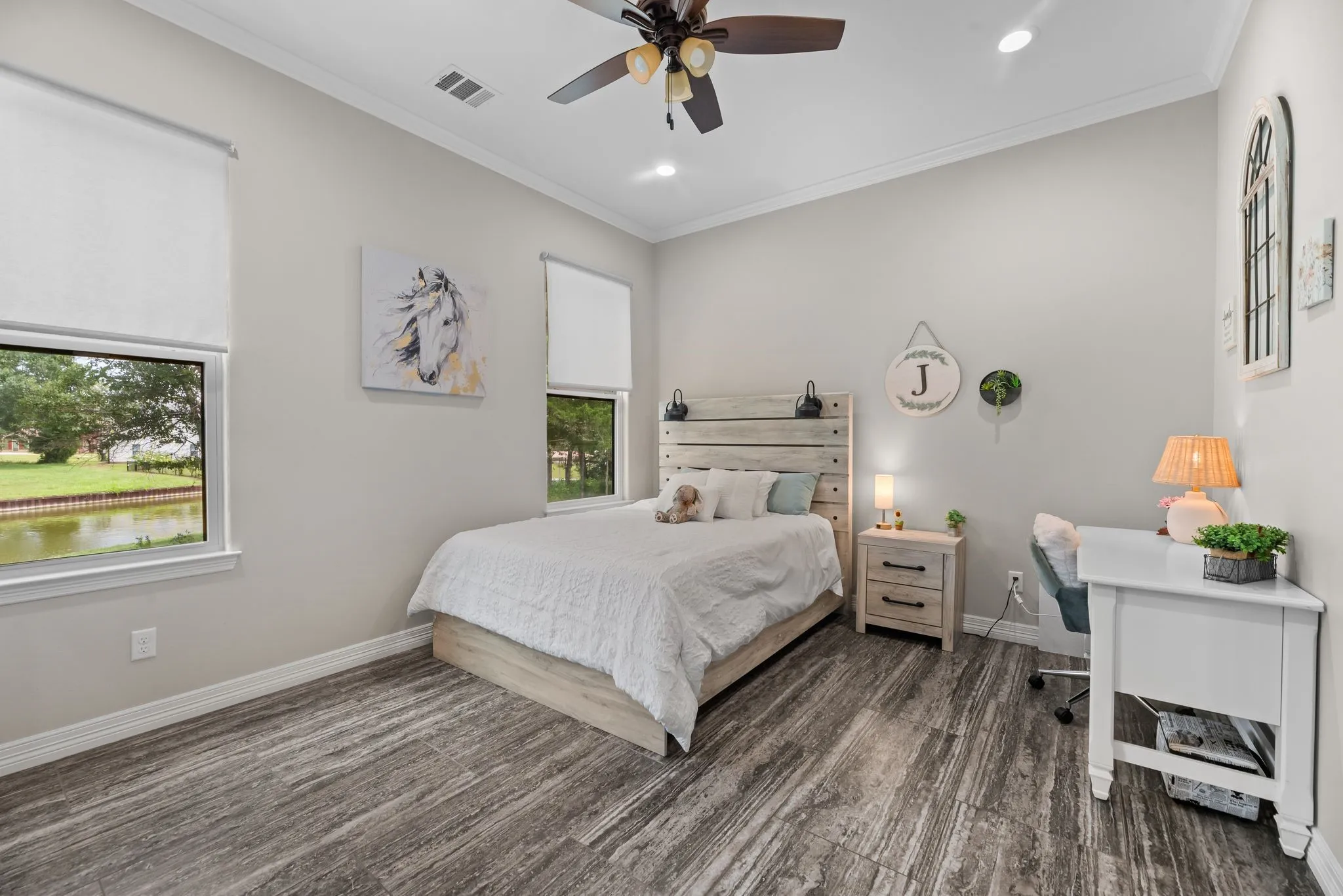 And a generously sized bedroom.