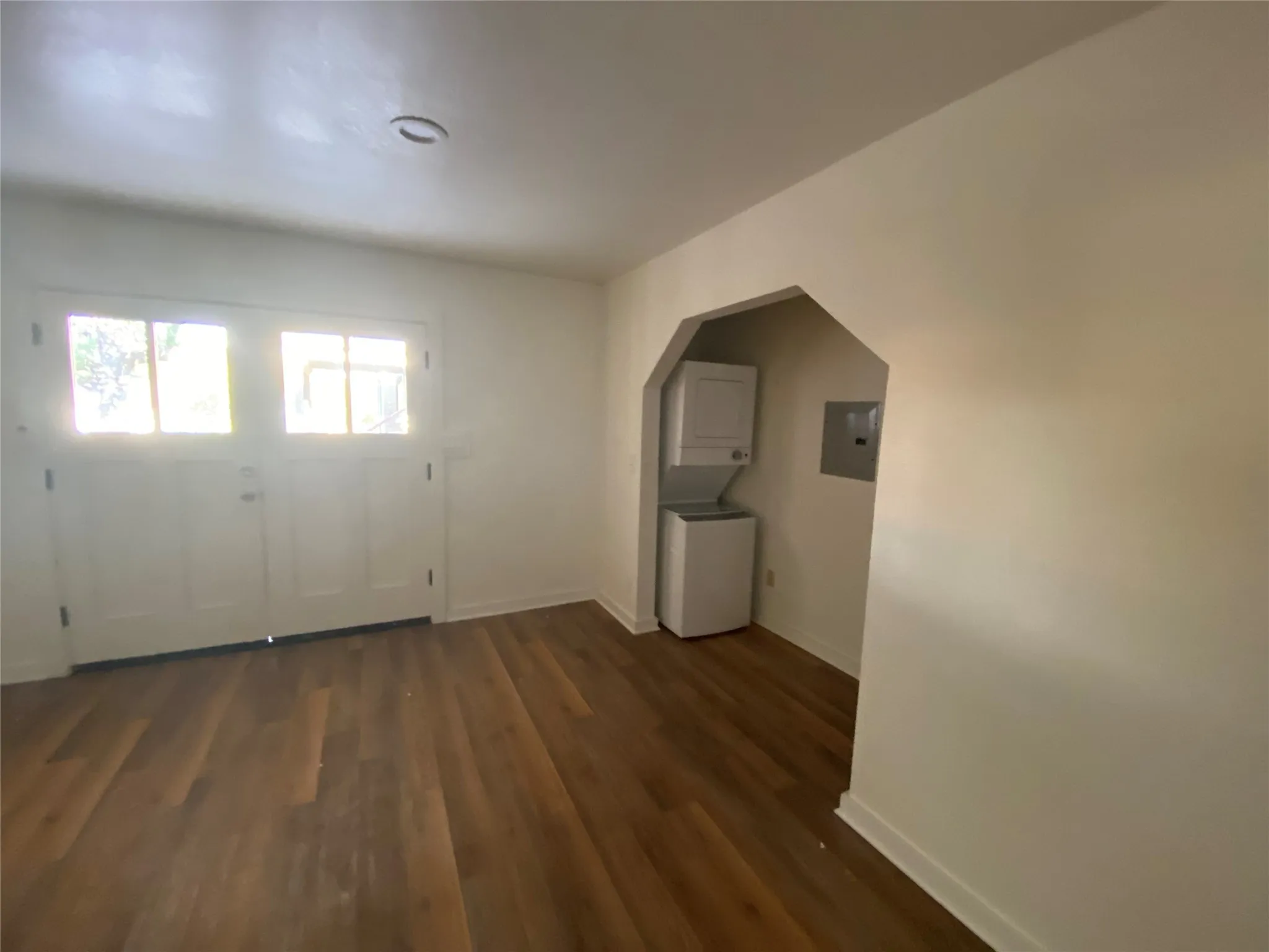 For Sale in Palo Pinto County , 207A NW 4th Avenue, Mineral Wells, Texas 76067, 5 Bedrooms, 4 Bathrooms, Garage spaces, 0 Sqft, built in 1911, Preowned, Price $549,000, mls#21007300, Real Estate Agent in Mineral Wells, Homes For Sale in Palo Pinto county, Homes For Sale in Mineral Wells, Realtor in Mineral Wells Texas, Real Estate Brokerage Independent Realty Texas, Luminita Cordes Realtor
