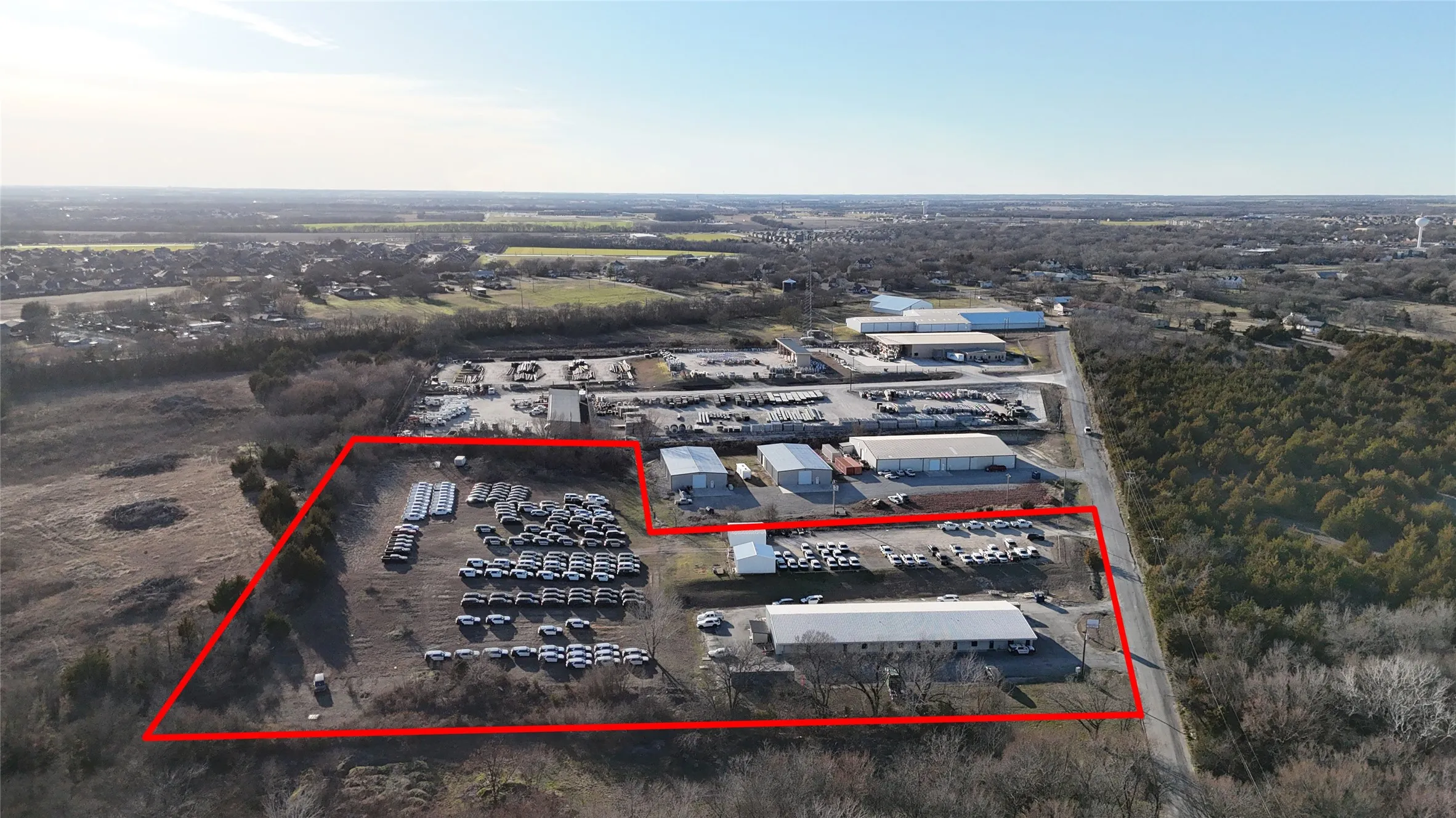 Industrial For Sale in Grayson County , 659 Martin Duke Road, Van Alstyne, Texas 75495, 0, 0, Garage spaces, 0 Sqft, built in 2004, Preowned, Price $3,200,000, mls#21008194, Real Estate Agent in Van Alstyne, Homes For Sale in Grayson county, Homes For Sale in Van Alstyne, Realtor in Van Alstyne Texas, Real Estate Brokerage Independent Realty Texas, Luminita Cordes Realtor