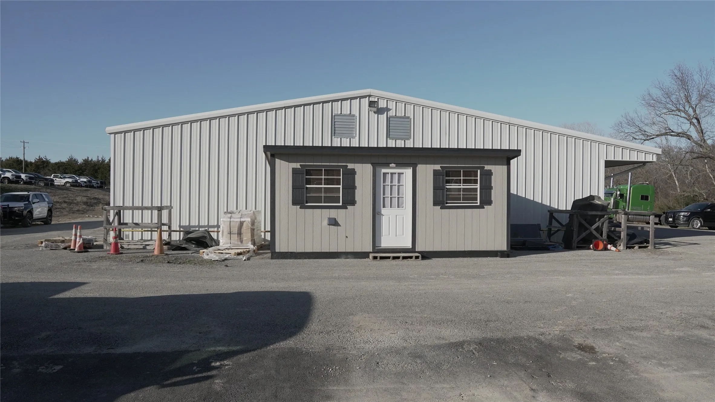 Industrial For Sale in Grayson County , 659 Martin Duke Road, Van Alstyne, Texas 75495, 0, 0, Garage spaces, 0 Sqft, built in 2004, Preowned, Price $3,200,000, mls#21008194, Real Estate Agent in Van Alstyne, Homes For Sale in Grayson county, Homes For Sale in Van Alstyne, Realtor in Van Alstyne Texas, Real Estate Brokerage Independent Realty Texas, Luminita Cordes Realtor