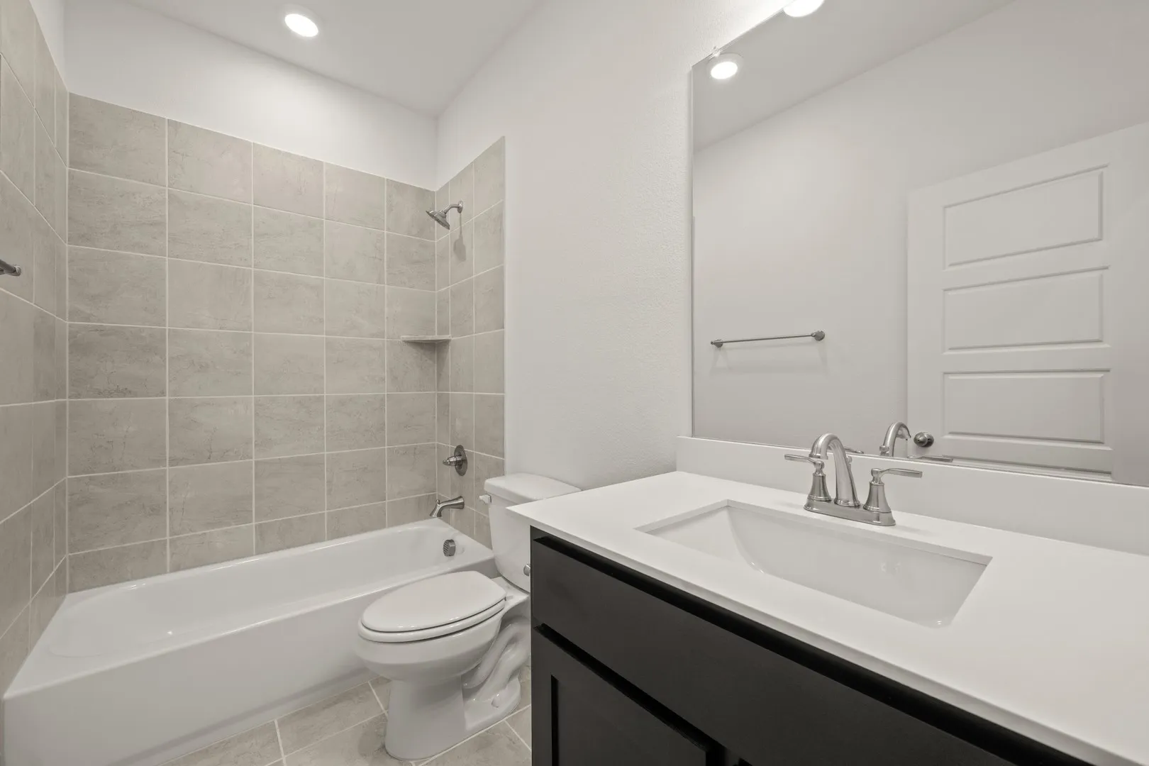 974 Reeves- Bathroom-3