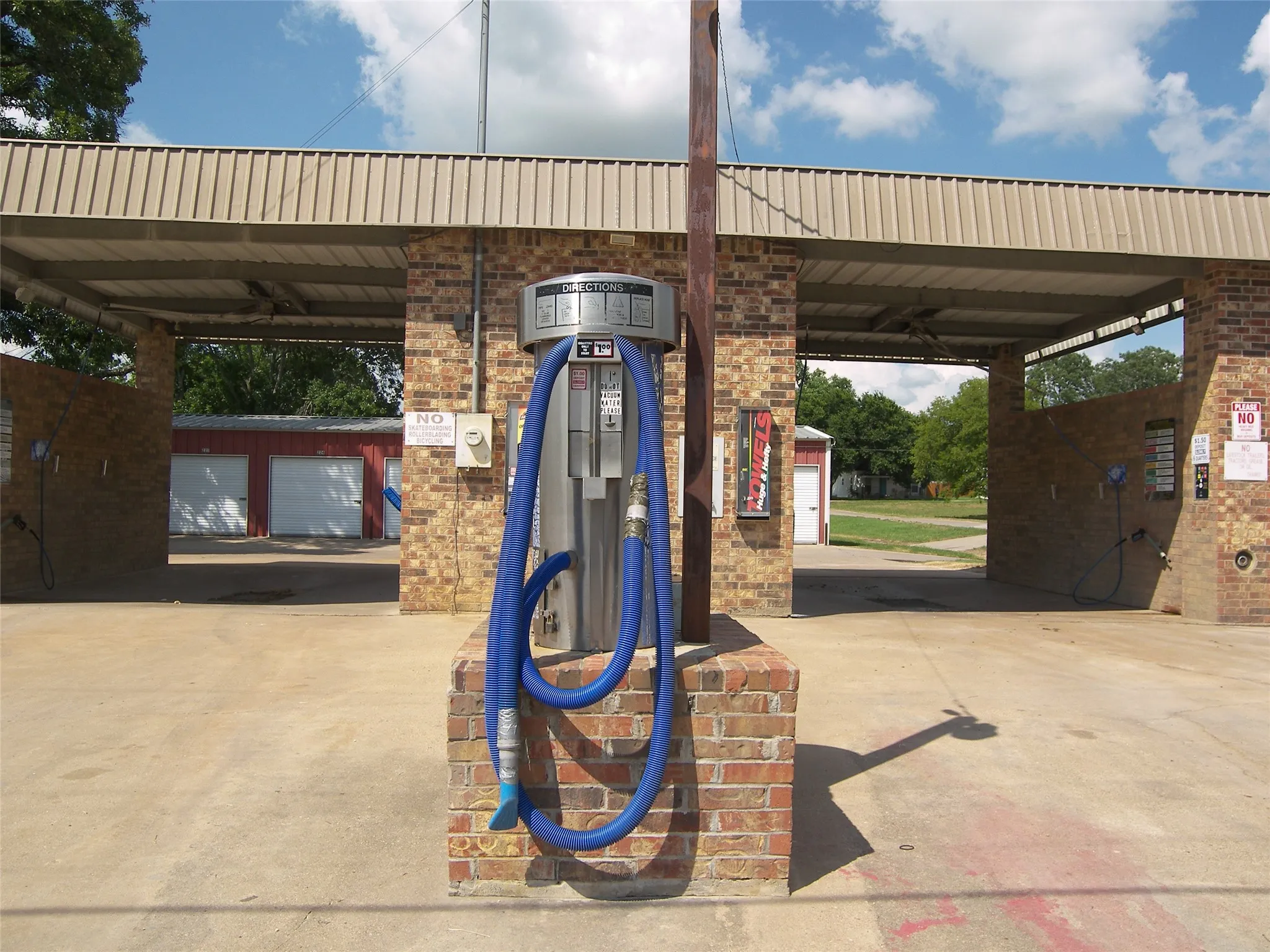 Business For Sale in Johnson County , 109 N Third Street, Godley, Texas 76050, 0, 0, Garage spaces, 0 Sqft, built in 1986, Price $295,500, mls#21009197, Real Estate Agent in Godley, Homes For Sale in Johnson county, Homes For Sale in Godley, Realtor in Godley Texas, Real Estate Brokerage Independent Realty Texas, Luminita Cordes Realtor