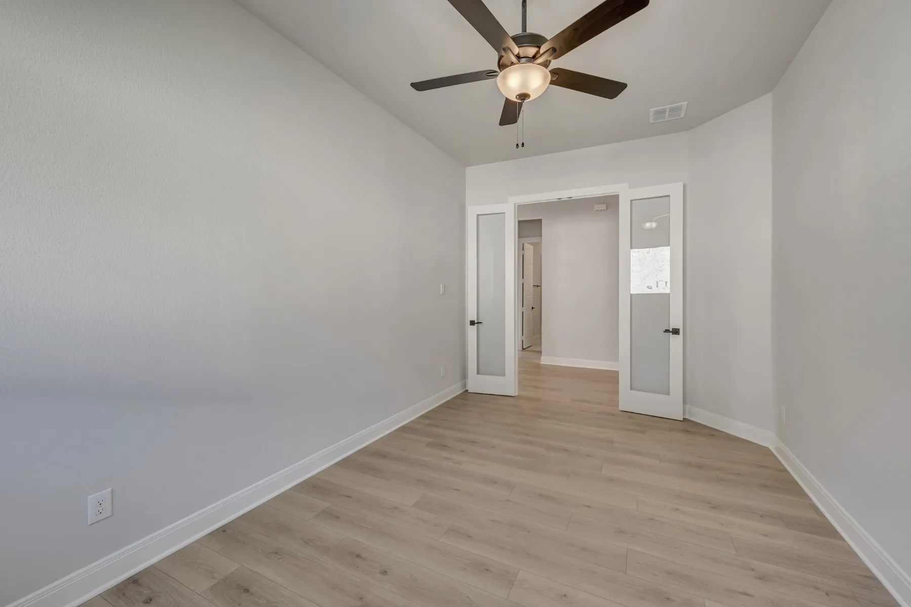 Single Family Residence For Sale in Denton County , 2249 Village Trail, Lakewood Village, Texas 75068, 4 Bedroom, 3 Bathroom, 2 Garage spaces, 3,361 Sqft, built in 2025, Price $801,966, mls#21009689, Real Estate Agent in Lakewood Village, Homes For Sale in Denton county, Homes For Sale in Lakewood Village, Realtor in Lakewood Village Texas, Real Estate Brokerage Independent Realty Texas, Luminita Cordes Realtor