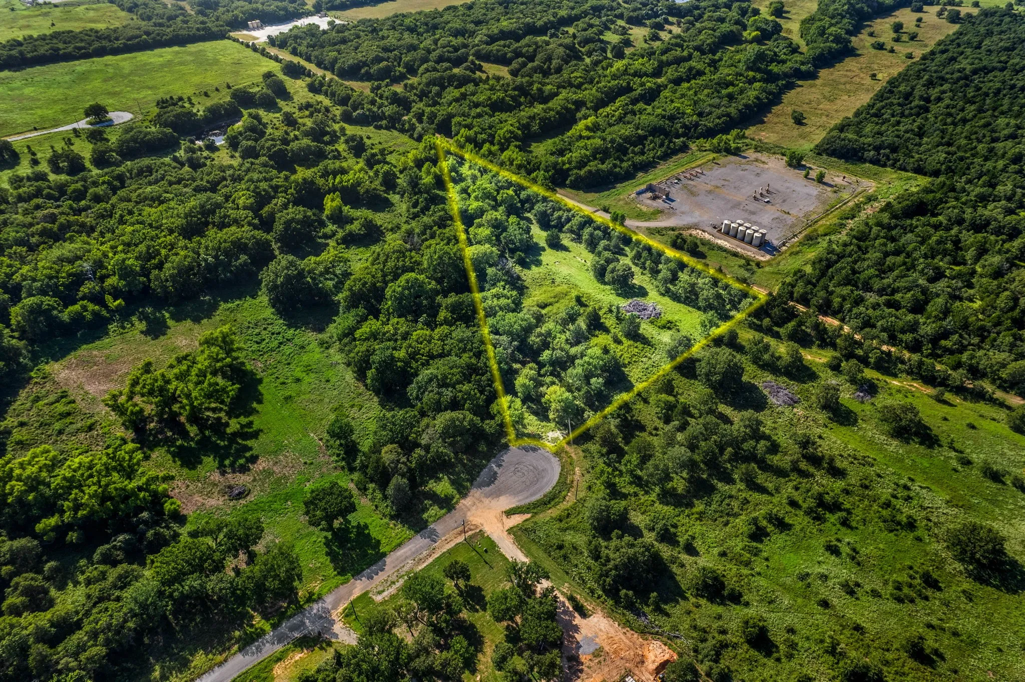 Unimproved Land For Sale in Montague County , 355 Trailride Lane, Nocona, Texas 76255, 0, 0, Garage spaces, 0 Sqft, built in 0, Price $75,000, mls#21007526, Real Estate Agent in Nocona, Homes For Sale in Montague county, Homes For Sale in Nocona, Realtor in Nocona Texas, Real Estate Brokerage Independent Realty Texas, Luminita Cordes Realtor
