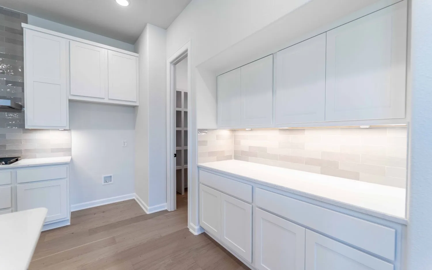 Single Family Residence For Sale in Rockwall County , 3120 Splendid Court, Heath, Texas 75126, 5 Bedrooms, 4 Bathrooms, 3 Garage spaces, 3,714 Sqft, built in 2025, New Construction - Incomplete, Price $764,990, mls#21007873, Real Estate Agent in Heath, Homes For Sale in Rockwall county, Homes For Sale in Heath, Realtor in Heath Texas, Real Estate Brokerage Independent Realty Texas, Luminita Cordes Realtor