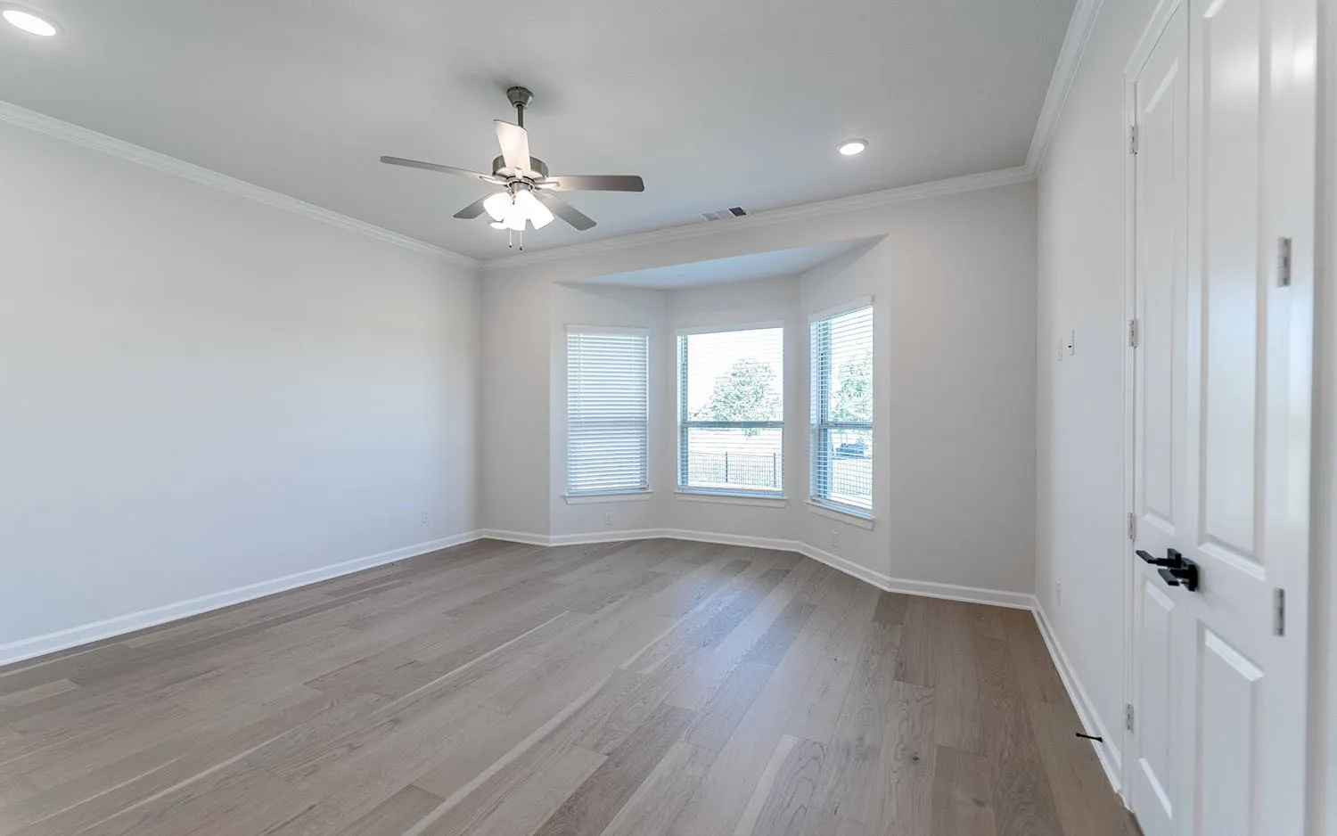 Single Family Residence For Sale in Rockwall County , 3120 Splendid Court, Heath, Texas 75126, 5 Bedrooms, 4 Bathrooms, 3 Garage spaces, 3,714 Sqft, built in 2025, New Construction - Incomplete, Price $764,990, mls#21007873, Real Estate Agent in Heath, Homes For Sale in Rockwall county, Homes For Sale in Heath, Realtor in Heath Texas, Real Estate Brokerage Independent Realty Texas, Luminita Cordes Realtor
