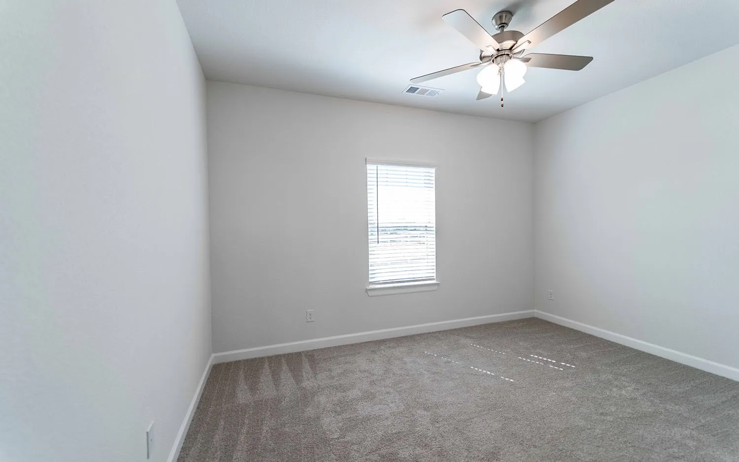 Single Family Residence For Sale in Rockwall County , 3120 Splendid Court, Heath, Texas 75126, 5 Bedrooms, 4 Bathrooms, 3 Garage spaces, 3,714 Sqft, built in 2025, New Construction - Incomplete, Price $764,990, mls#21007873, Real Estate Agent in Heath, Homes For Sale in Rockwall county, Homes For Sale in Heath, Realtor in Heath Texas, Real Estate Brokerage Independent Realty Texas, Luminita Cordes Realtor