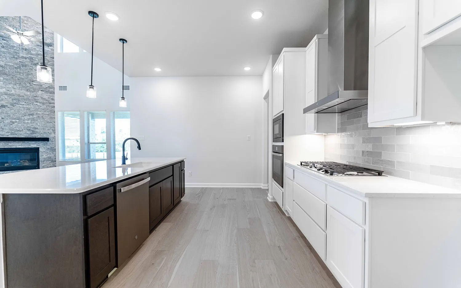 Single Family Residence For Sale in Rockwall County , 3120 Splendid Court, Heath, Texas 75126, 5 Bedrooms, 4 Bathrooms, 3 Garage spaces, 3,714 Sqft, built in 2025, New Construction - Incomplete, Price $764,990, mls#21007873, Real Estate Agent in Heath, Homes For Sale in Rockwall county, Homes For Sale in Heath, Realtor in Heath Texas, Real Estate Brokerage Independent Realty Texas, Luminita Cordes Realtor