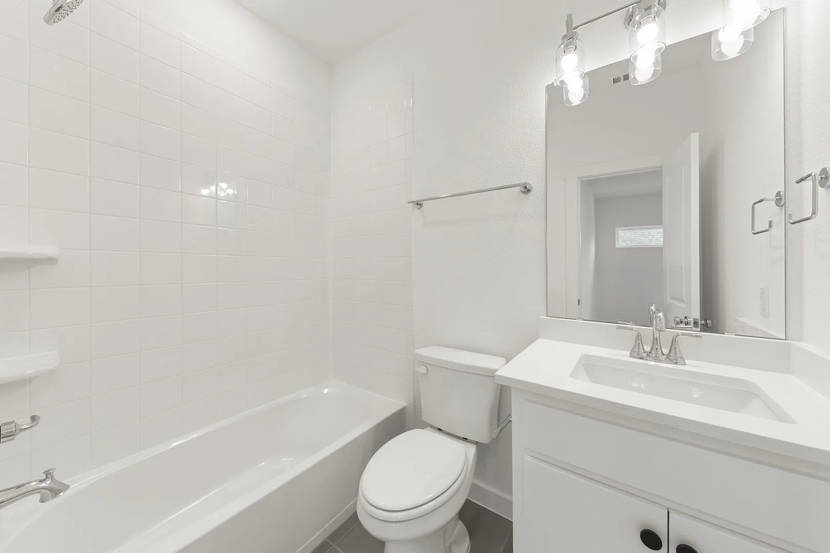 512 Sherwood_3502_Hackberry_3RD Bath