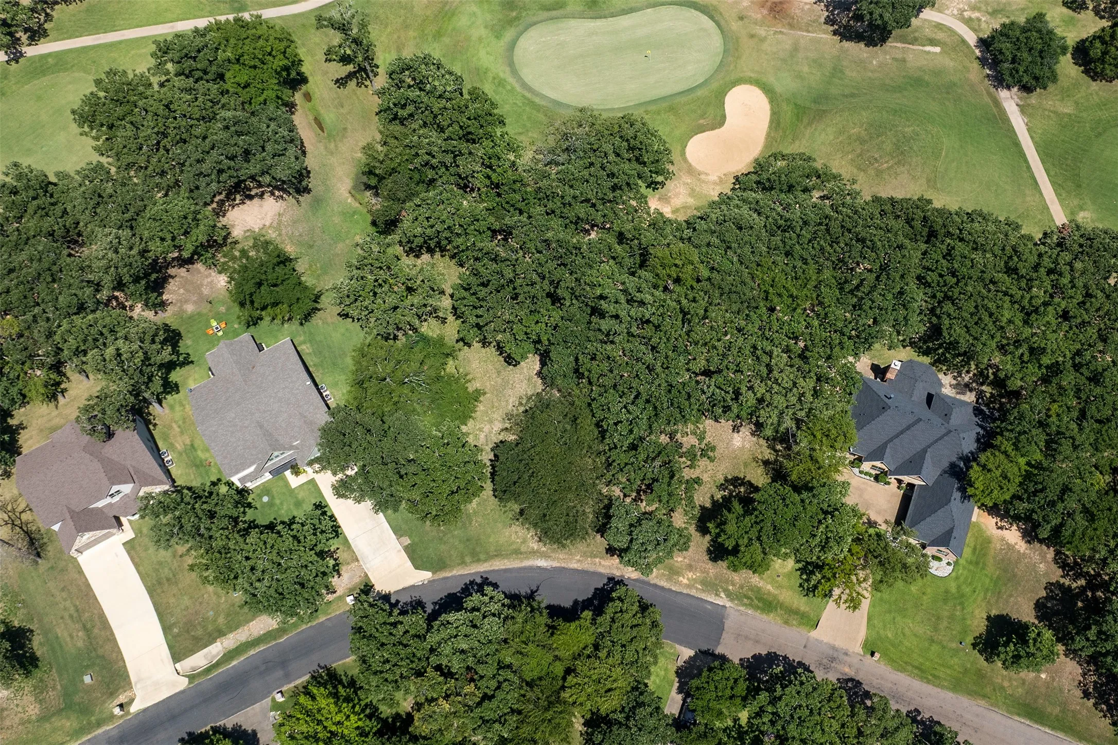 Unimproved Land For Sale in Henderson County , 371 Saint Andrews Drive, Mabank, Texas 75156, 0, 0, Garage spaces, 0 Sqft, built in 0, Price $69,000, mls#21001917, Real Estate Agent in Mabank, Homes For Sale in Henderson county, Homes For Sale in Mabank, Realtor in Mabank Texas, Real Estate Brokerage Independent Realty Texas, Luminita Cordes Realtor