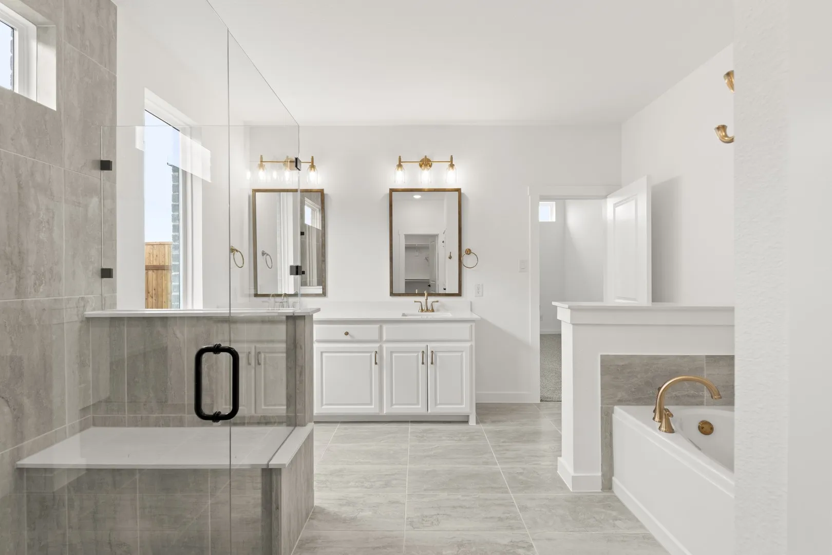 510 Sherwood_3501_Sequoia_Bath (4)