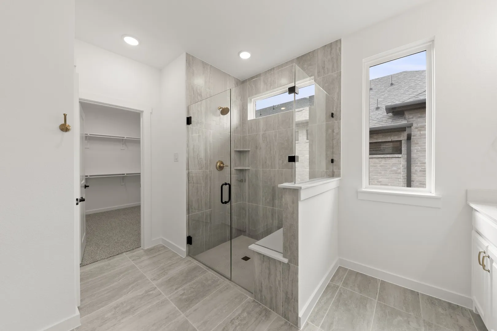 510 Sherwood_3501_Sequoia_Bath