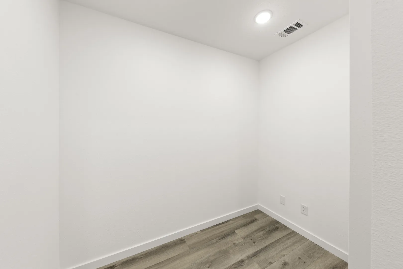 510 Sherwood_3501_Sequoia_Flex