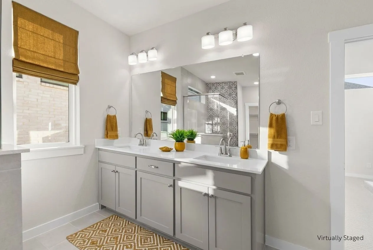 1707 Morningside Primary bath Hackberry (7)