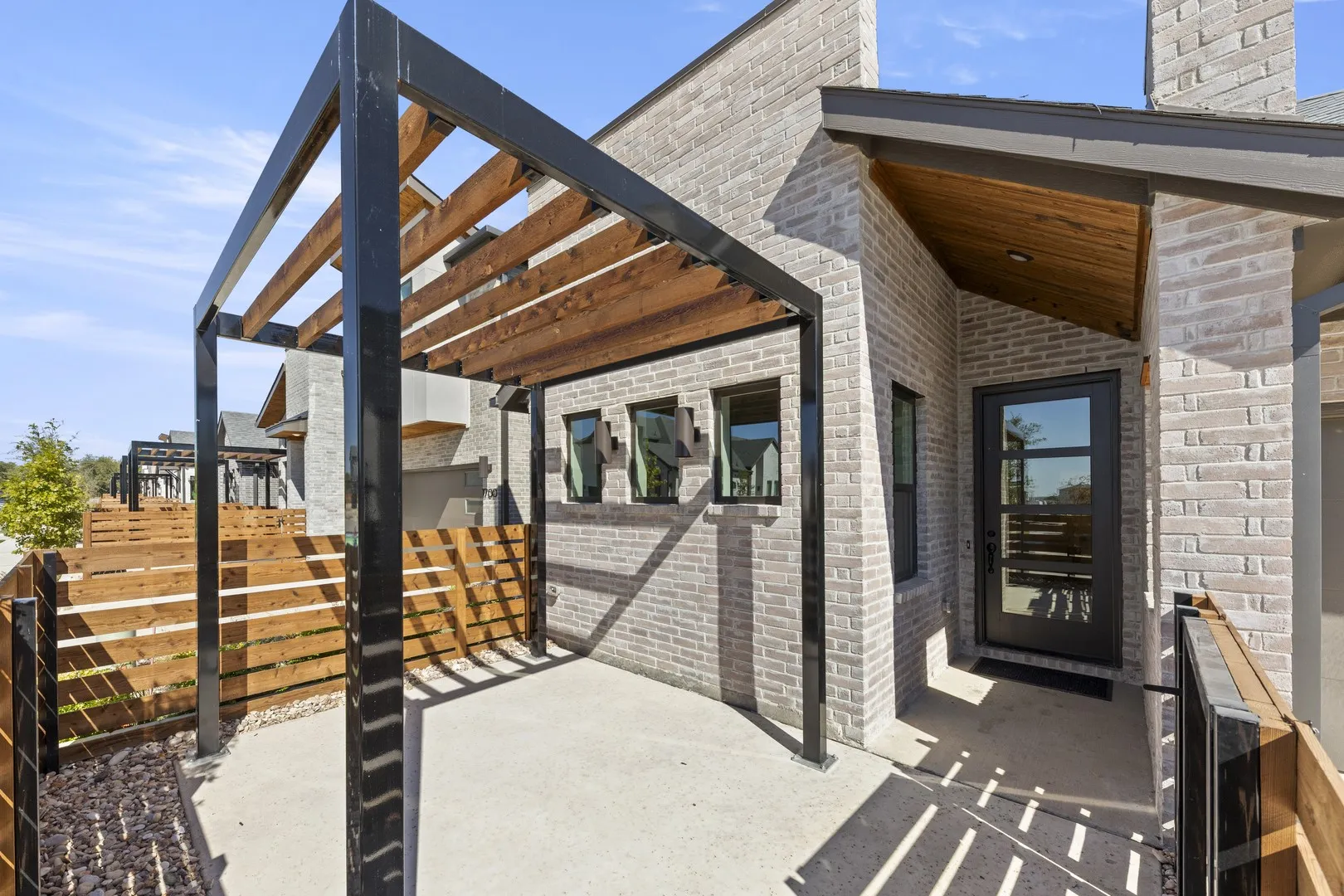 1620 Morningside_3503_Sequoia II_Patio