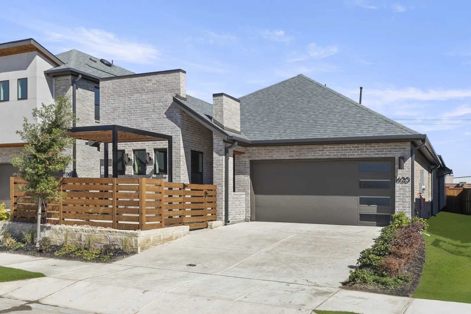 1620 Morningside_3503_Sequoia II_Front (2)