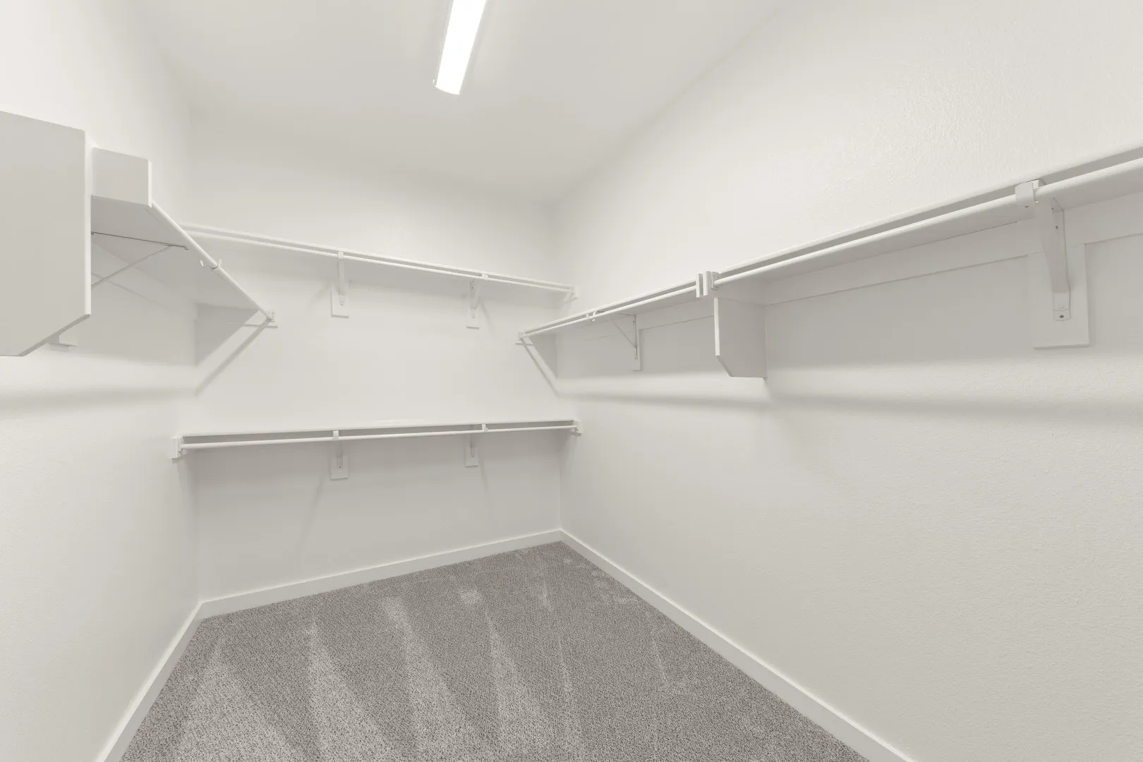 1620 Morningside_3503_Sequoia II_Closet