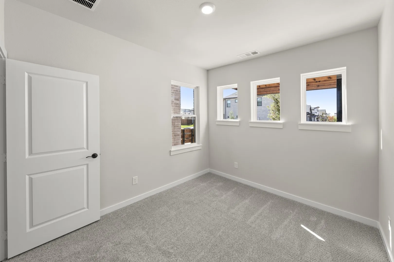 1620 Morningside_3503_Sequoia II_Bed 2