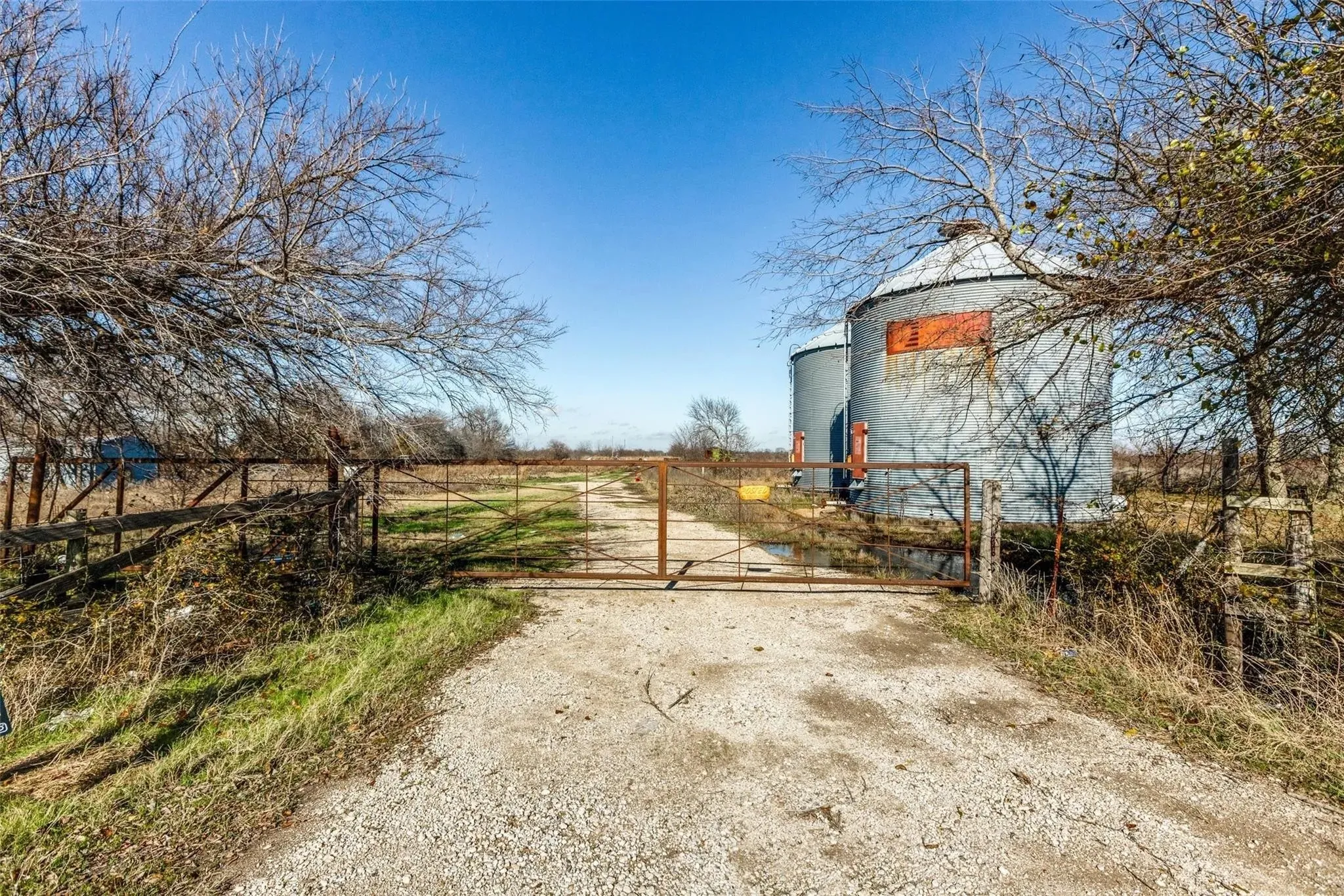 Improved Land For Sale in Collin County , 8069 County Road 623, Farmersville, Texas 75442, 0, 0, Garage spaces, 0 Sqft, built in 0, Price $1,575,000, mls#20998111, Real Estate Agent in Farmersville, Homes For Sale in Collin county, Homes For Sale in Farmersville, Realtor in Farmersville Texas, Real Estate Brokerage Independent Realty Texas, Luminita Cordes Realtor