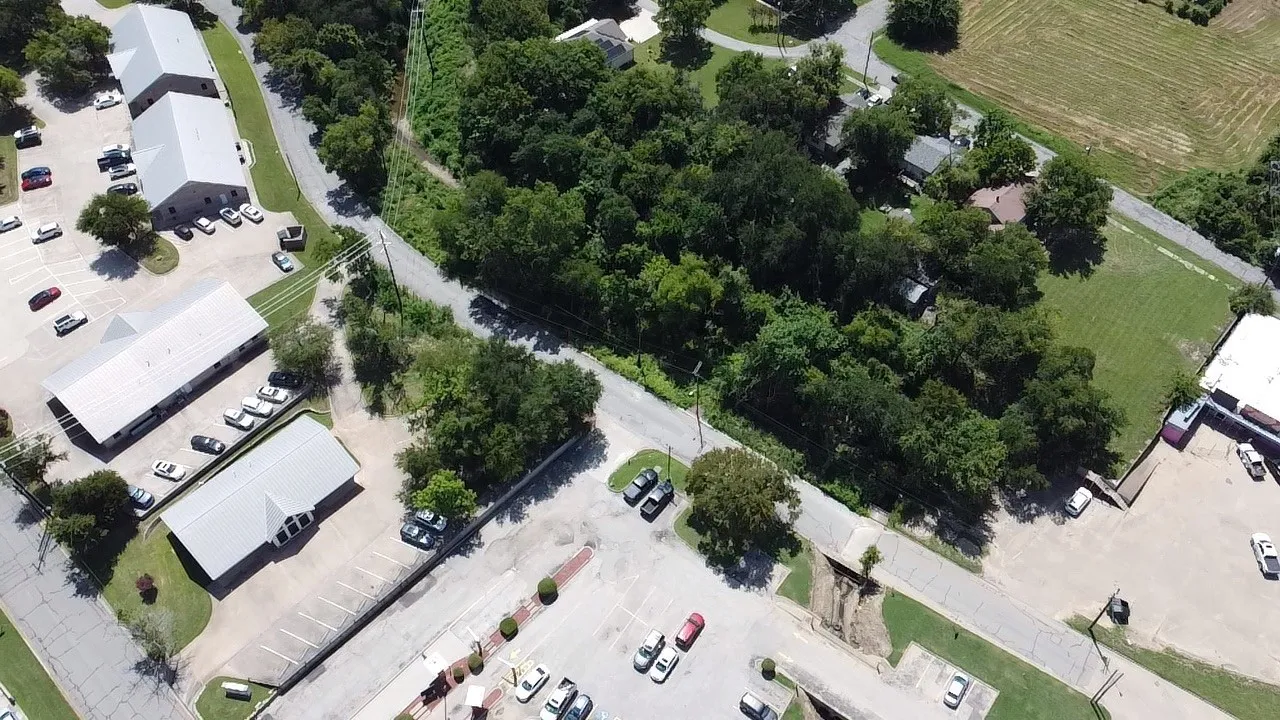 Unimproved Land For Sale in Grayson County , 0 Vernon Holland Memorial Drive, Sherman, Texas 75090, 0, 0, Garage spaces, 0 Sqft, built in 0, Price $40,000, mls#21012402, Real Estate Agent in Sherman, Homes For Sale in Grayson county, Homes For Sale in Sherman, Realtor in Sherman Texas, Real Estate Brokerage Independent Realty Texas, Luminita Cordes Realtor