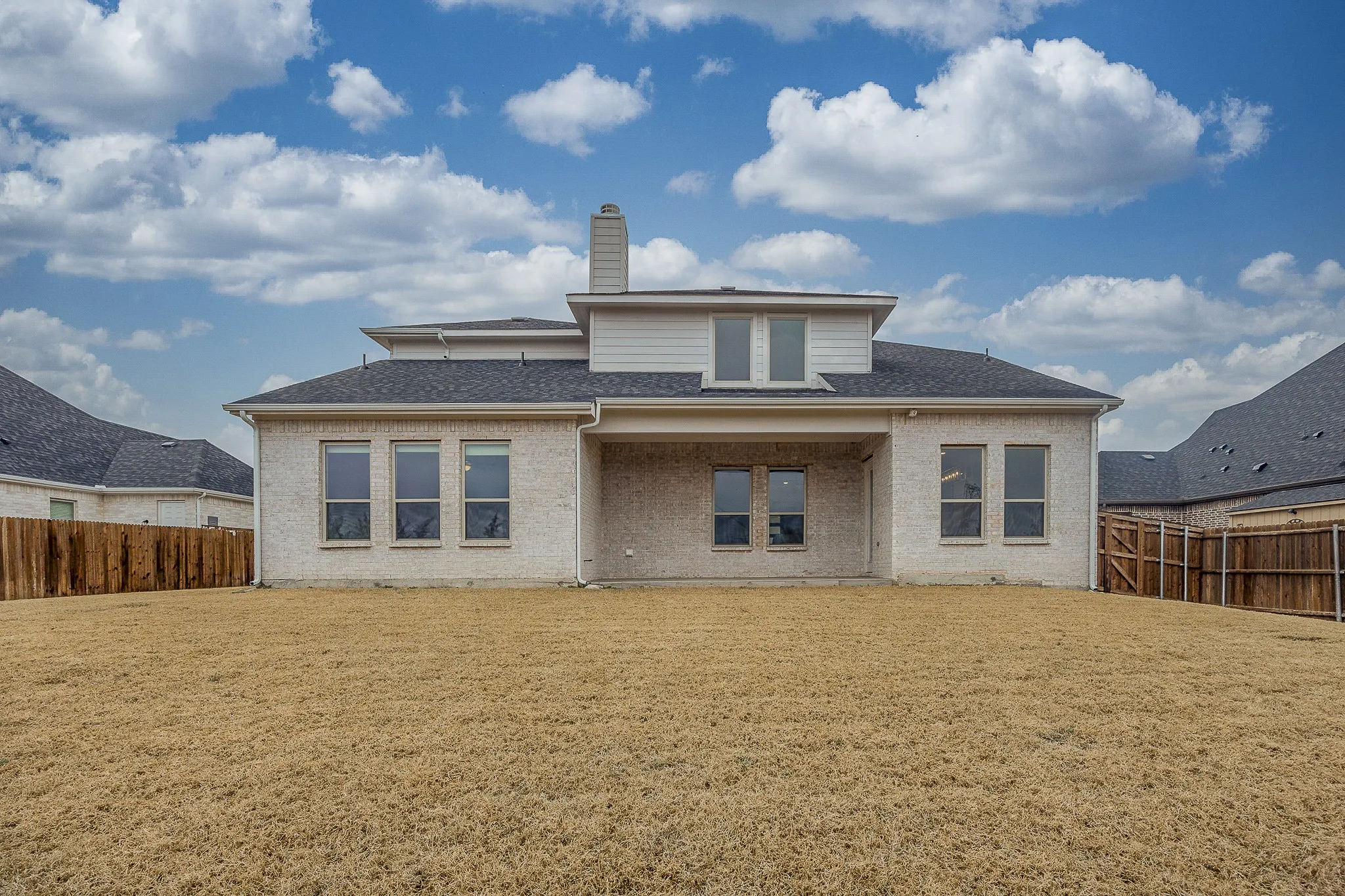 Single Family Residence For Sale in Collin County , 3216 Creek Meadow Drive, Anna, Texas 75409, 4 Bedroom, 4 Bathroom, 3 Garage spaces, 3,239 Sqft, built in 2022, mls#21011926, Real Estate Agent in Anna, Homes For Sale in Collin county, Homes For Sale in Anna, Realtor in Anna Texas, Real Estate Brokerage Independent Realty Texas, Luminita Cordes Realtor