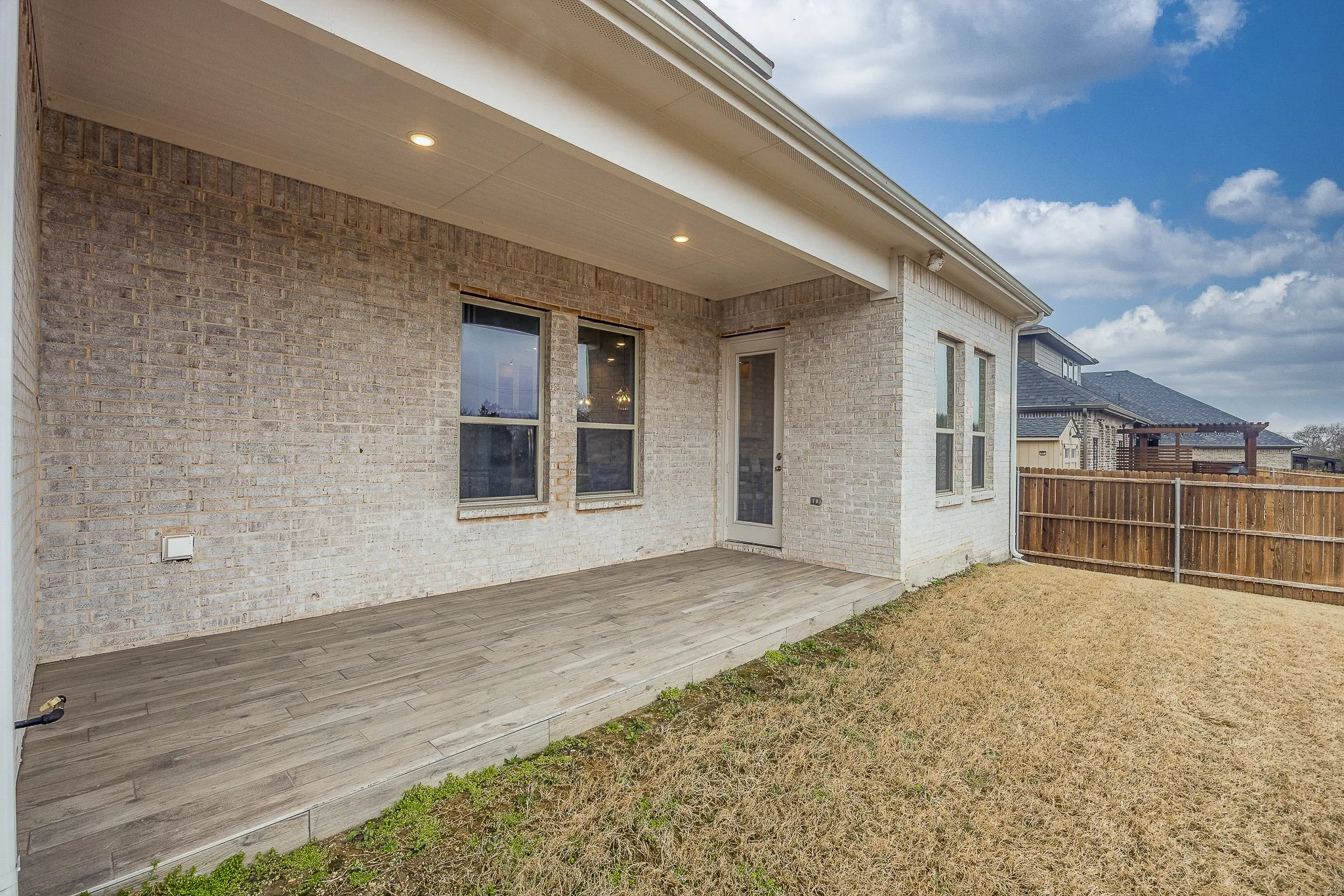 Single Family Residence For Sale in Collin County , 3216 Creek Meadow Drive, Anna, Texas 75409, 4 Bedroom, 4 Bathroom, 3 Garage spaces, 3,239 Sqft, built in 2022, mls#21011926, Real Estate Agent in Anna, Homes For Sale in Collin county, Homes For Sale in Anna, Realtor in Anna Texas, Real Estate Brokerage Independent Realty Texas, Luminita Cordes Realtor