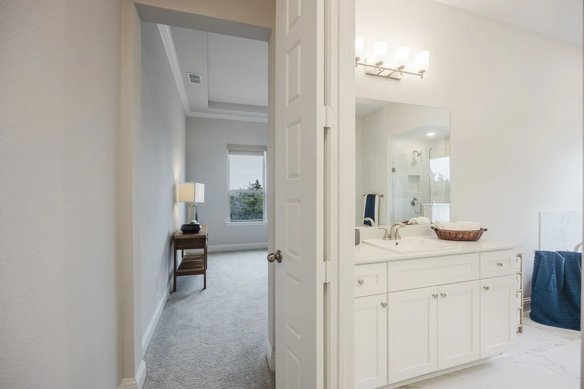 Single Family Residence For Sale in Collin County , 3216 Creek Meadow Drive, Anna, Texas 75409, 4 Bedroom, 4 Bathroom, 3 Garage spaces, 3,239 Sqft, built in 2022, mls#21011926, Real Estate Agent in Anna, Homes For Sale in Collin county, Homes For Sale in Anna, Realtor in Anna Texas, Real Estate Brokerage Independent Realty Texas, Luminita Cordes Realtor