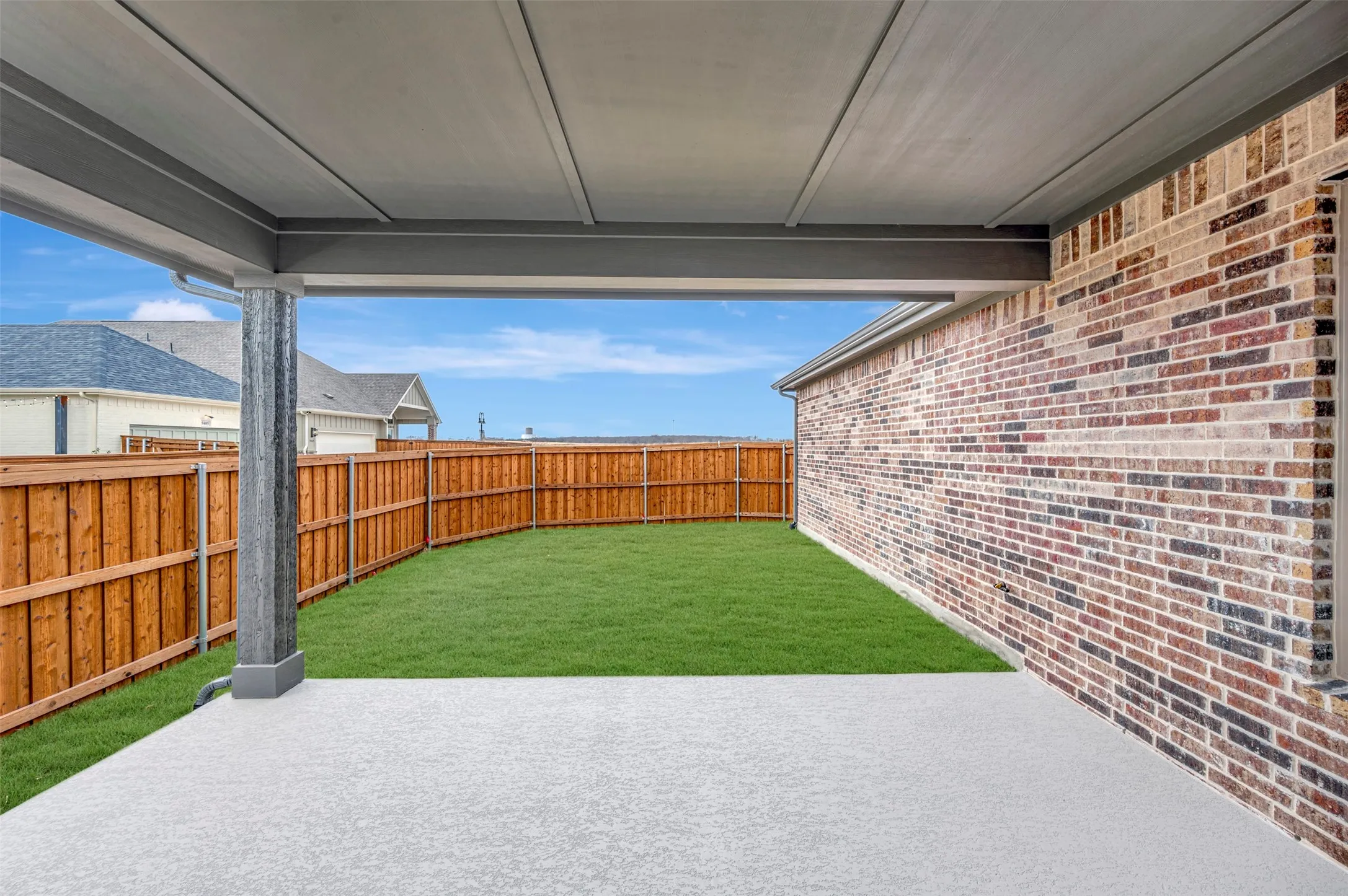 Single Family Residence For Sale in Kaufman County , 9713 Dahlia Boulevard, Mesquite, Texas 75126, 4 Bedroom, 4 Bathroom, 2 Garage spaces, 2,813 Sqft, built in 2025, mls#21012729, Real Estate Agent in Mesquite, Homes For Sale in Kaufman county, Homes For Sale in Mesquite, Realtor in Mesquite Texas, Real Estate Brokerage Independent Realty Texas, Luminita Cordes Realtor