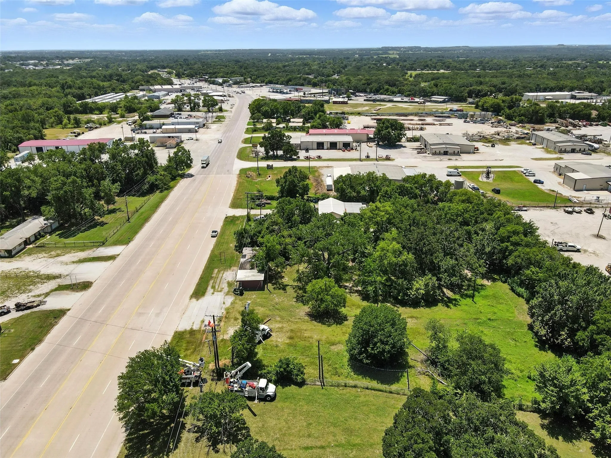 Retail For Sale in Wise County , 2003 Tx-101, Bridgeport, Texas 76431, 0, 0, Garage spaces, 0 Sqft, built in 1975, Preowned, Price $289,999, mls#21011711, Real Estate Agent in Bridgeport, Homes For Sale in Wise county, Homes For Sale in Bridgeport, Realtor in Bridgeport Texas, Real Estate Brokerage Independent Realty Texas, Luminita Cordes Realtor