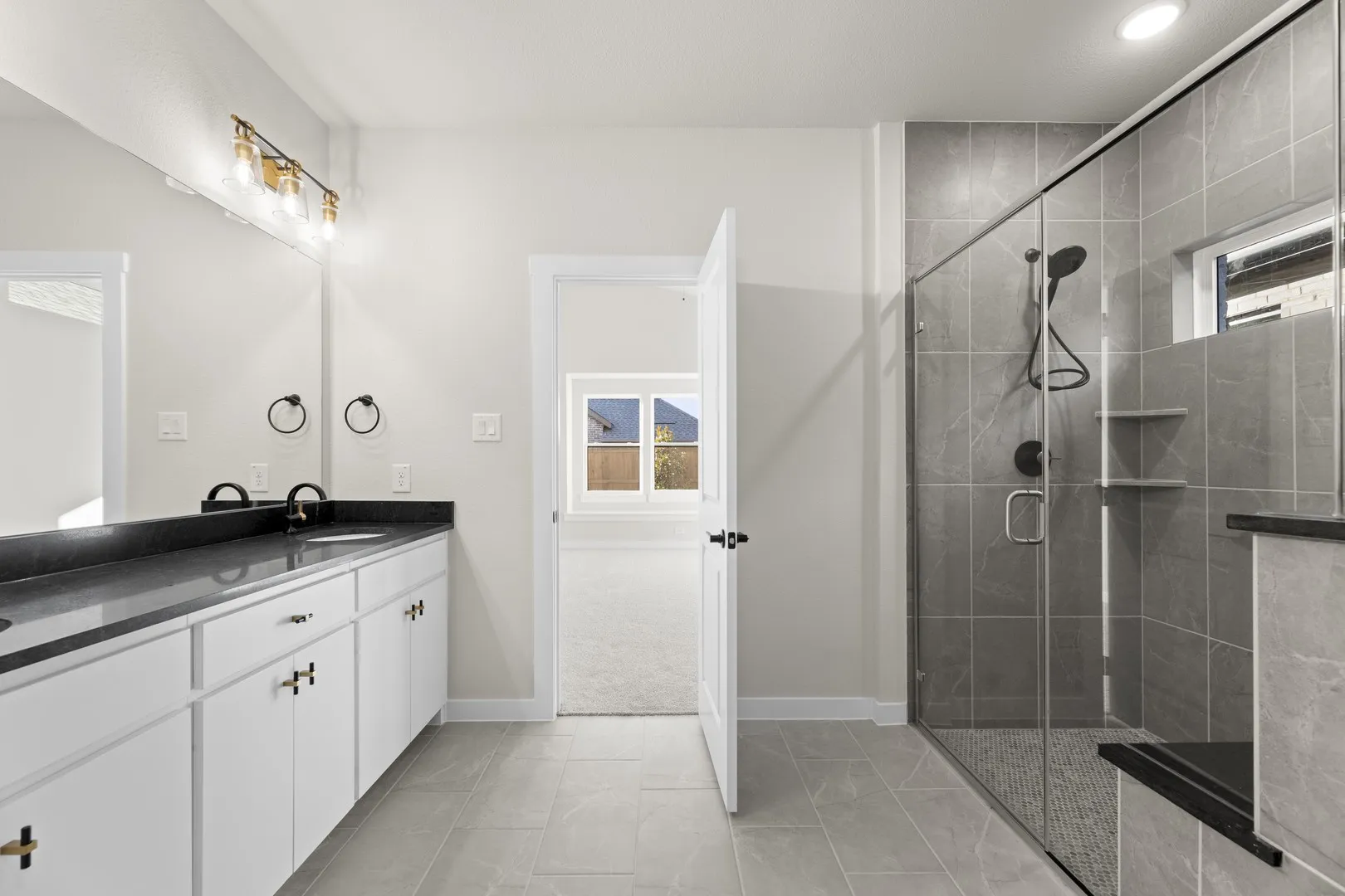 15. 1705 Morningside - Bath (3)