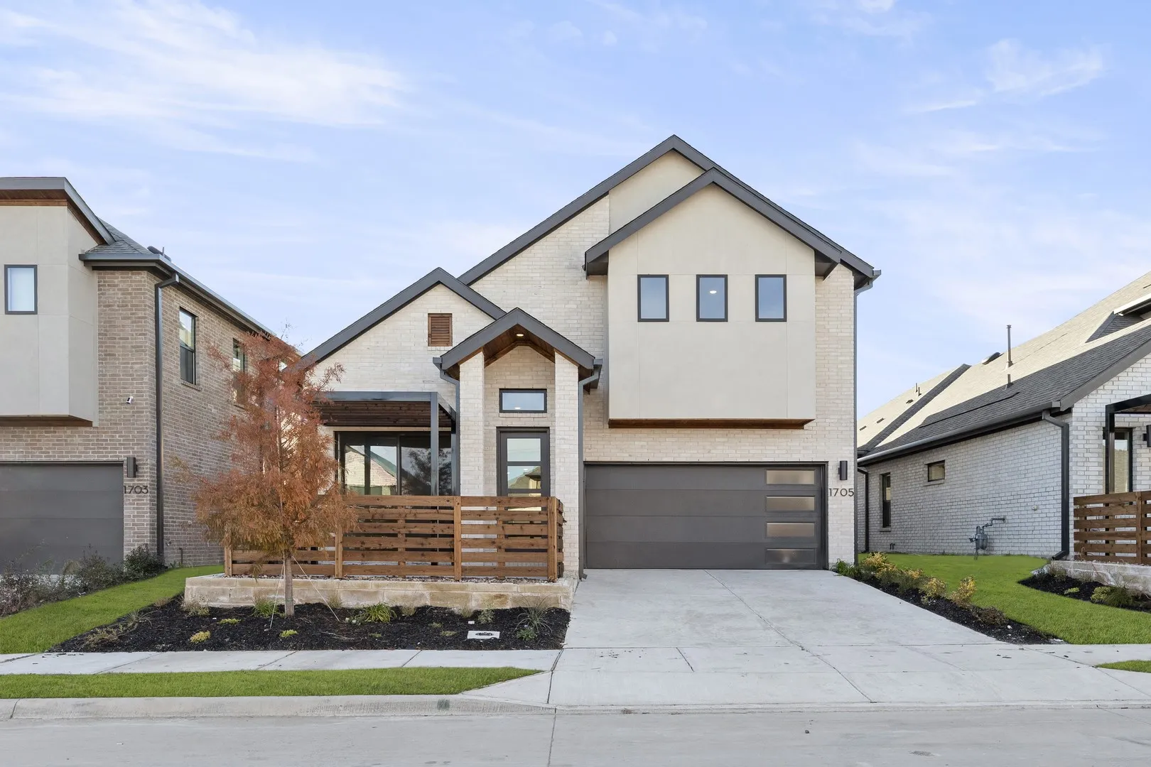 01. 1705 Morningside - Front