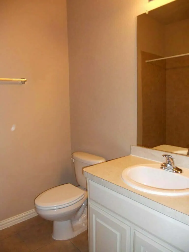 Duplex For Rent in Denton County , 2418 W Prairie Street 1, Denton, Texas 76201, 1 Bedroom, 1 Bathroom, Garage spaces, 180 Sqft, built in 2008, Preowned, Price $680, mls#21014182, Real Estate Agent in Denton, Homes For Rent in Denton county, Homes For Rent in Denton, Realtor in Denton Texas, Real Estate Brokerage Independent Realty Texas, Luminita Cordes Realtor
