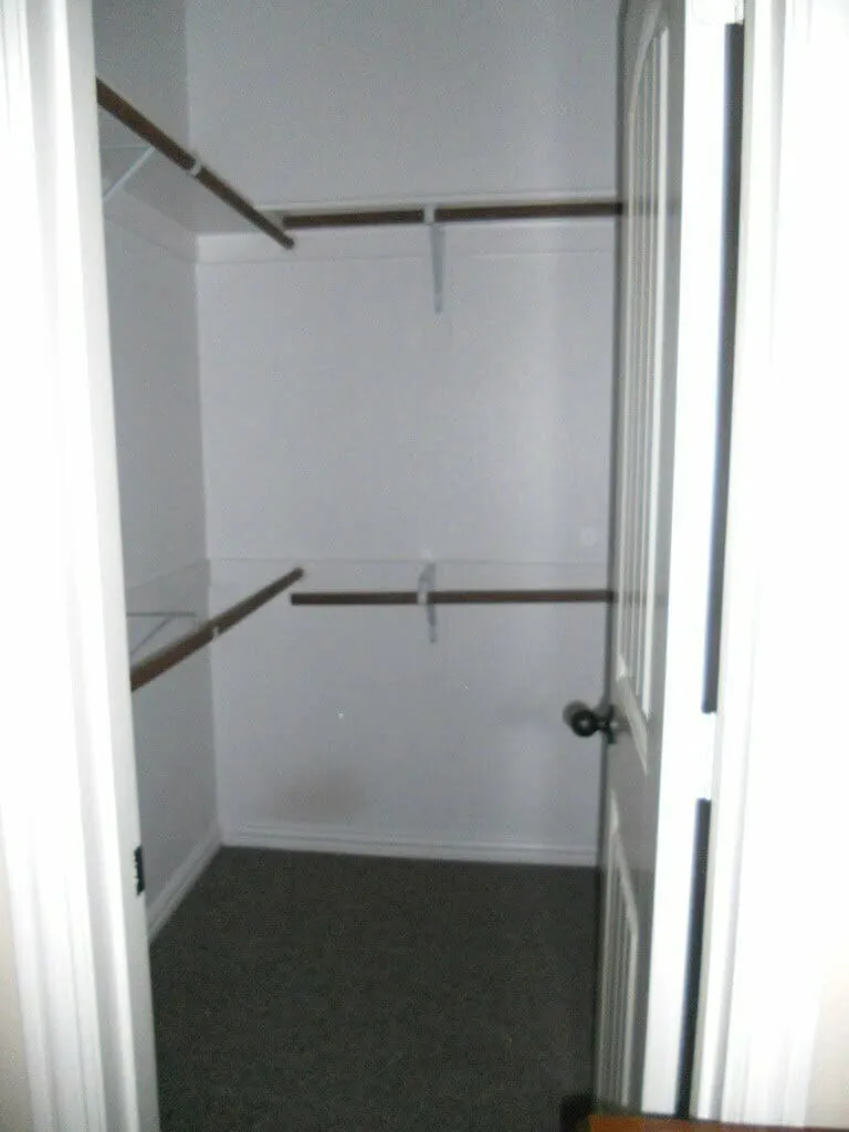 Duplex For Rent in Denton County , 2418 W Prairie Street 1, Denton, Texas 76201, 1 Bedroom, 1 Bathroom, Garage spaces, 180 Sqft, built in 2008, Preowned, Price $680, mls#21014182, Real Estate Agent in Denton, Homes For Rent in Denton county, Homes For Rent in Denton, Realtor in Denton Texas, Real Estate Brokerage Independent Realty Texas, Luminita Cordes Realtor