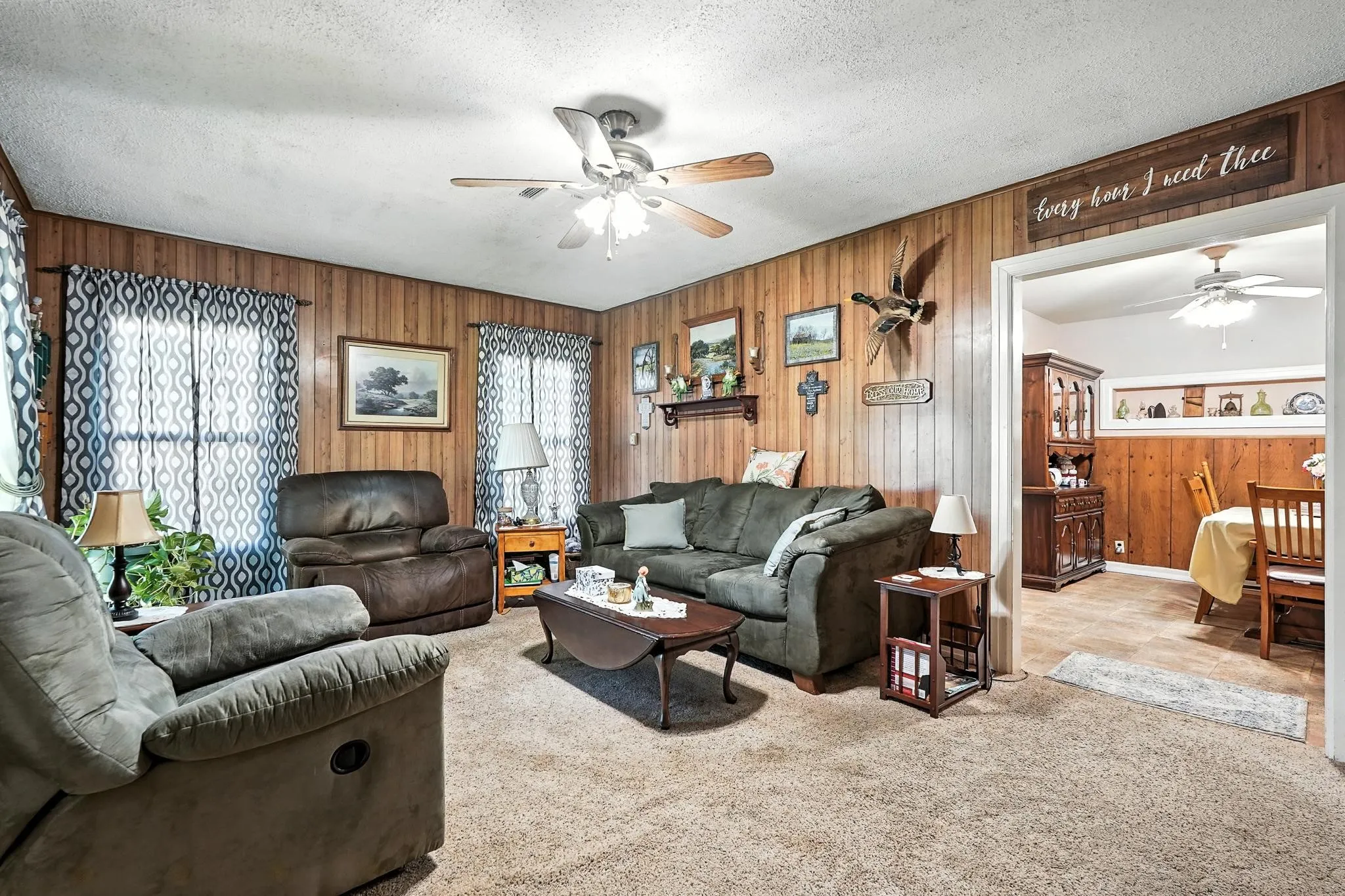 Single Family Residence For Sale in Coleman County , 203 Miami Street, Coleman, Texas 76834, 3 Bedroom, 2 Bathroom, 2 Garage spaces, 1,336 Sqft, built in 1950, Preowned, mls#21014677, Real Estate Agent in Coleman, Homes For Sale in Coleman county, Homes For Sale in Coleman, Realtor in Coleman Texas, Real Estate Brokerage Independent Realty Texas, Luminita Cordes Realtor