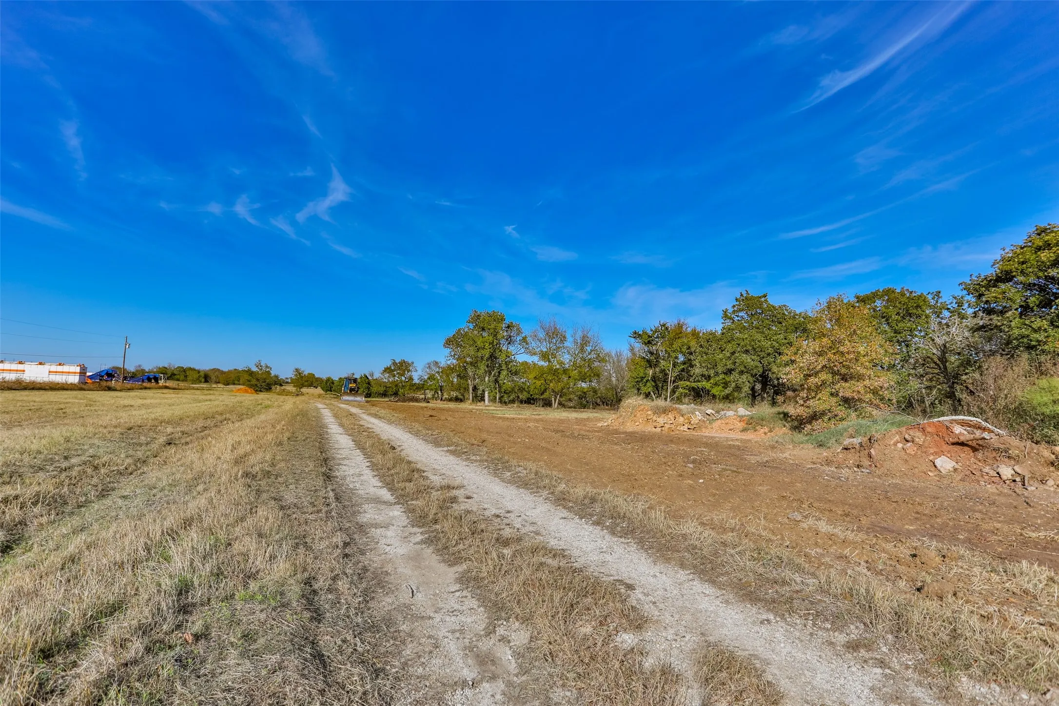Unimproved Land For Sale in Cooke County , 4401 E Highway 82, Gainesville, Texas 76240, 0, 0, Garage spaces, 0 Sqft, built in 0, Price $699,000, mls#21015332, Real Estate Agent in Gainesville, Homes For Sale in Cooke county, Homes For Sale in Gainesville, Realtor in Gainesville Texas, Real Estate Brokerage Independent Realty Texas, Luminita Cordes Realtor