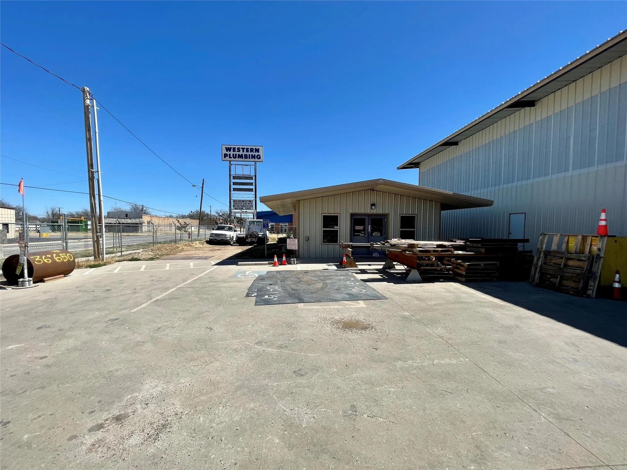 Industrial For Sale in Taylor County , 809 S 7th Street, Abilene, Texas 79602, 0, 0, Garage spaces, 0 Sqft, built in 2017, New Construction - Complete, mls#21015537, Real Estate Agent in Abilene, Homes For Sale in Taylor county, Homes For Sale in Abilene, Realtor in Abilene Texas, Real Estate Brokerage Independent Realty Texas, Luminita Cordes Realtor